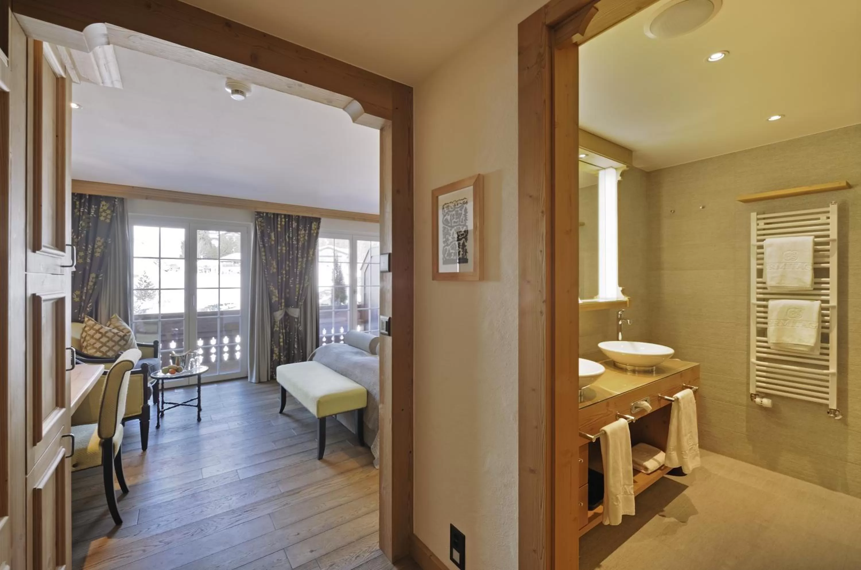 Bathroom, Bed in ERMITAGE Wellness- & Spa-Hotel