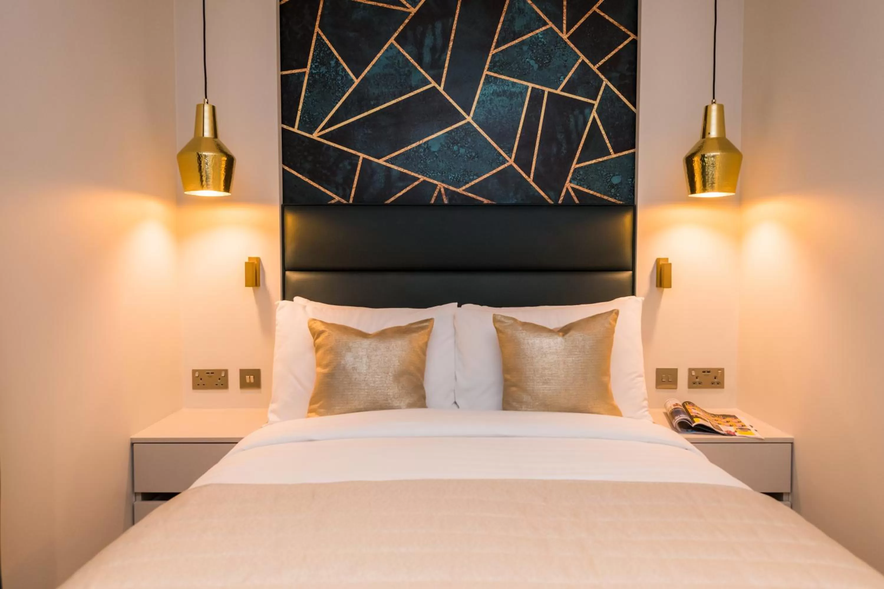 Bedroom, Bed in 198 Studios