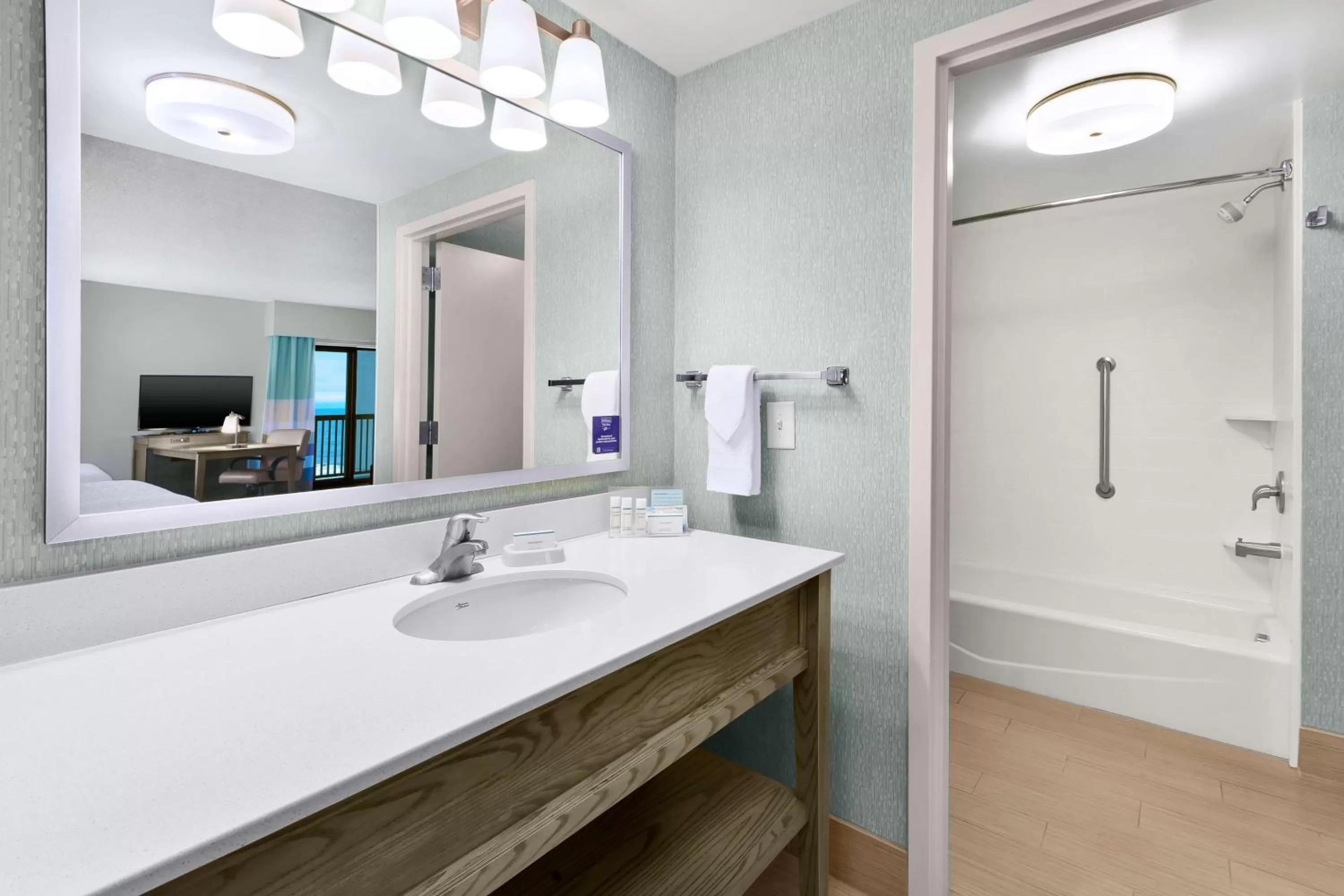 Bathroom in Hampton Inn & Suites by Hilton Carolina Beach Oceanfront