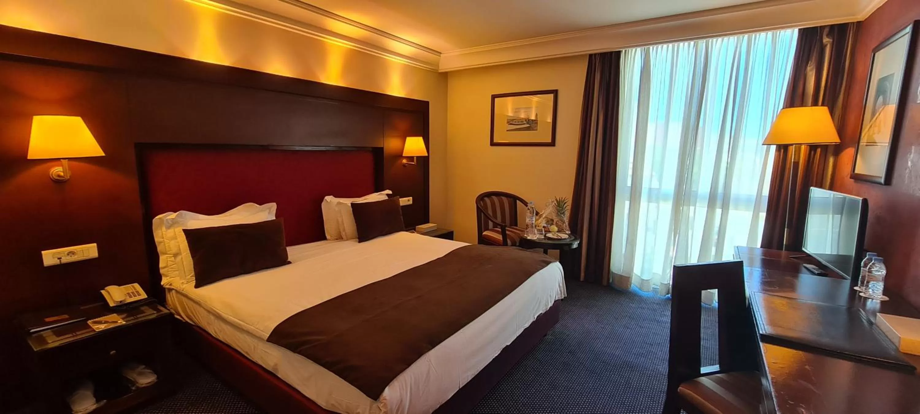 Bedroom, Bed in Farah Rabat