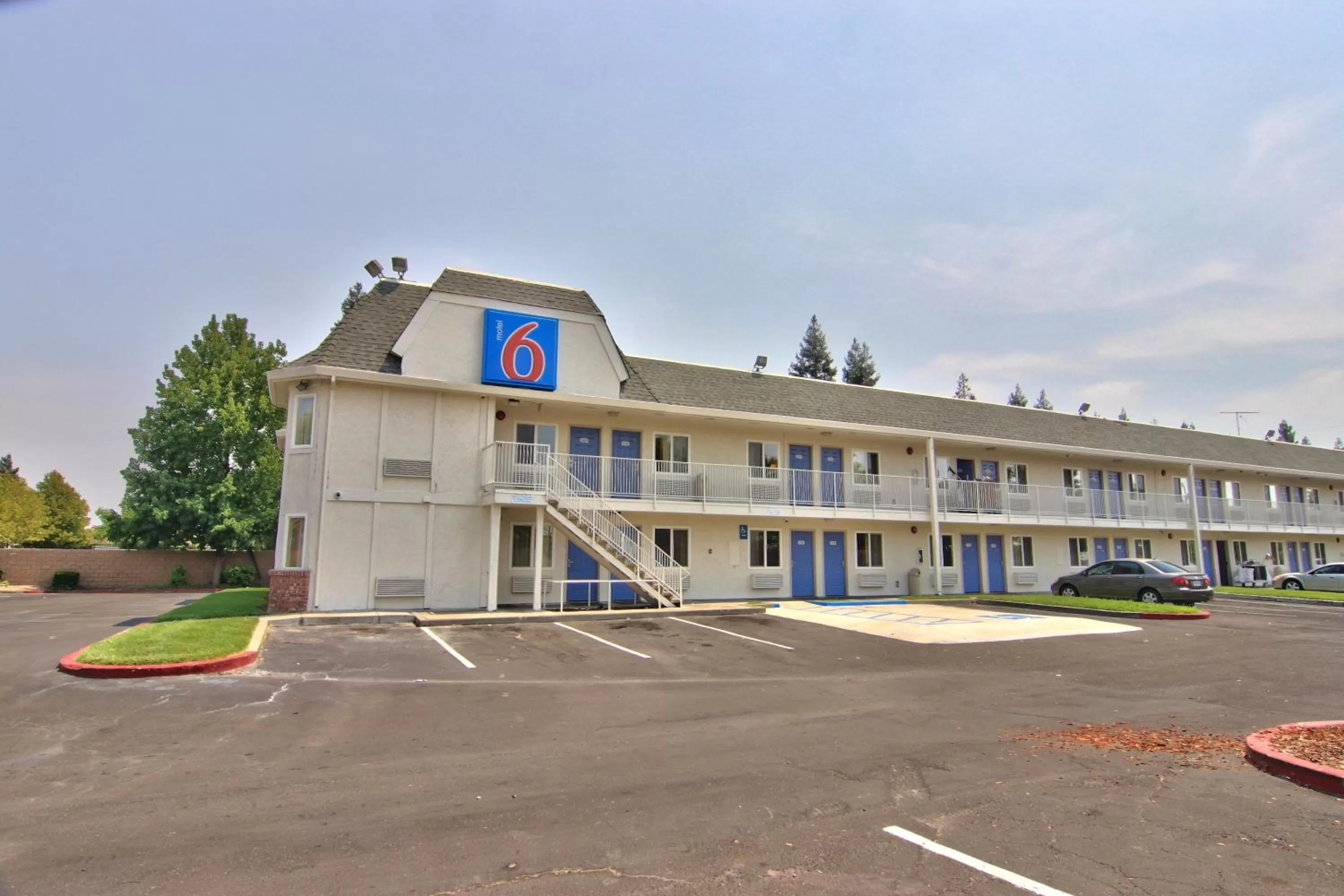 Facade/entrance in Motel 6-Sacramento, CA - South Sacramento and Elk Grove