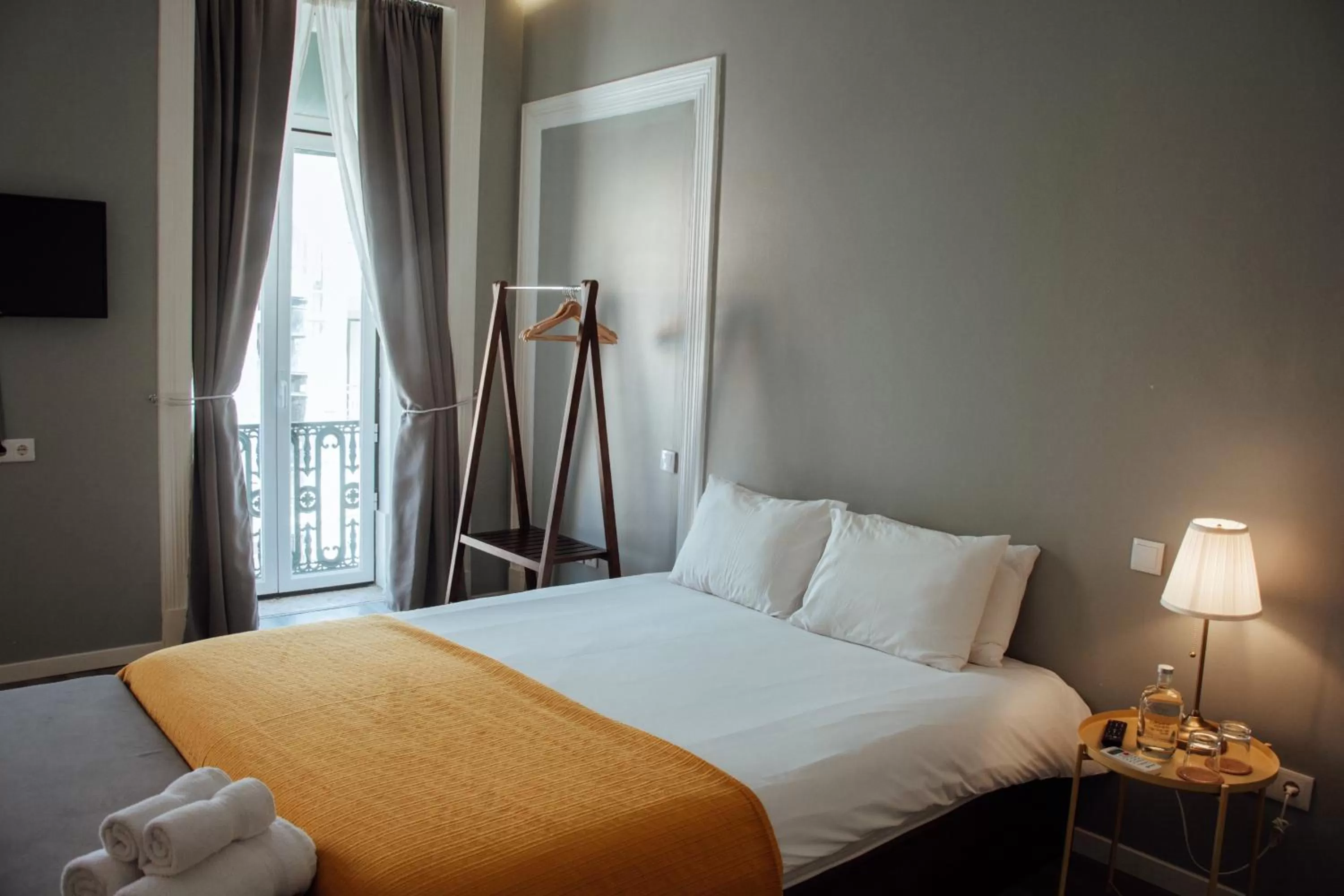 Bed in The Hygge Lisbon Suites - Estrela