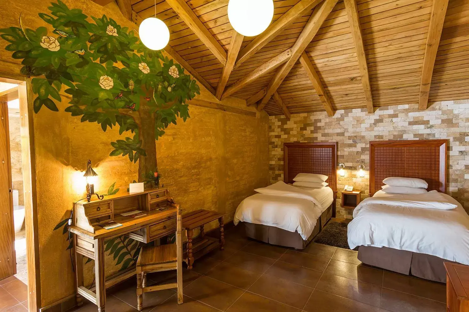 Twin Room - single occupancy - Disability Access in Luna Volcán, Adventure SPA - formerly Luna Runtún Twin Room - single occupancy - Disability Access in Luna Volcán, Adventure SPA - formerly Luna Runtún