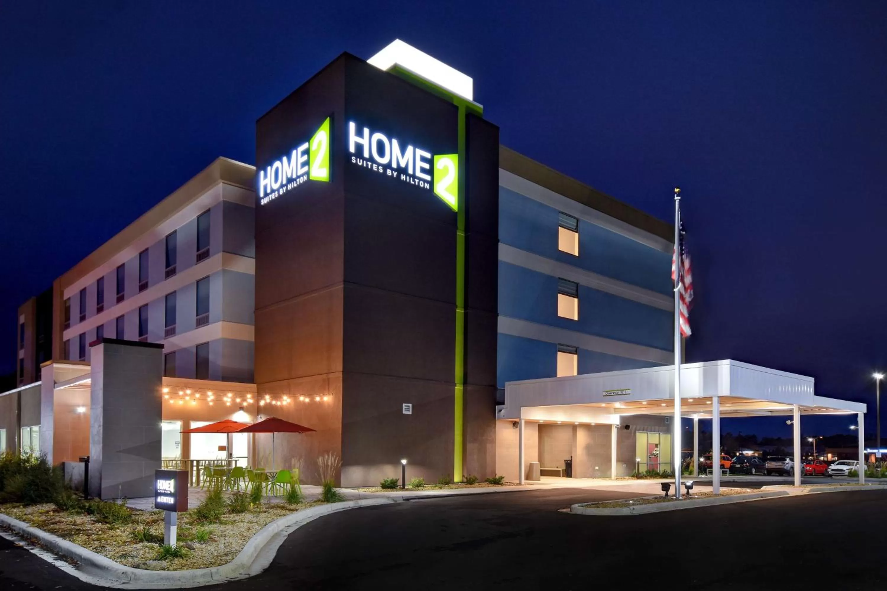 Property building in Home2 Suites Eau Claire South, Wi
