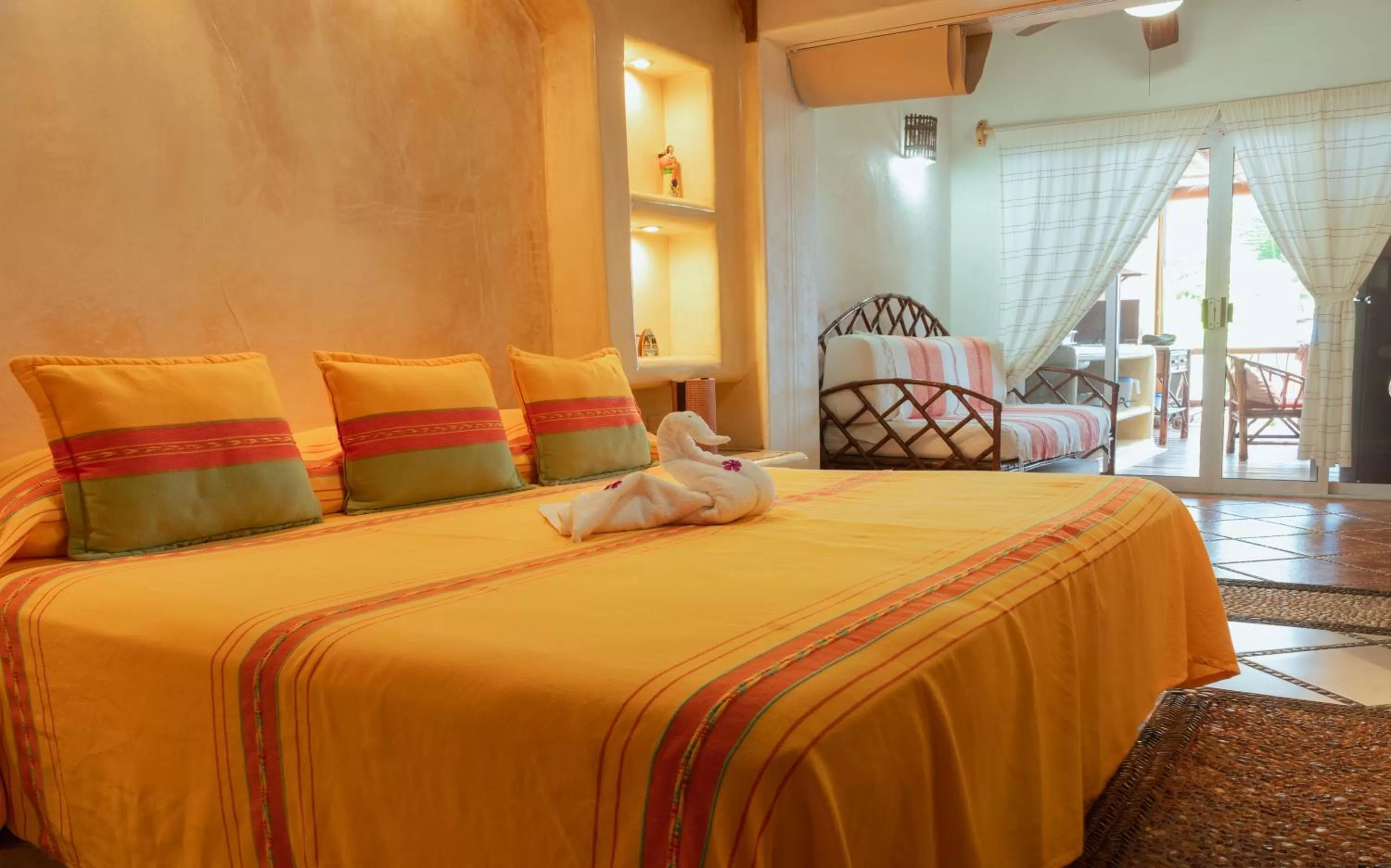 Photo of the whole room, Bed in Arena Suites