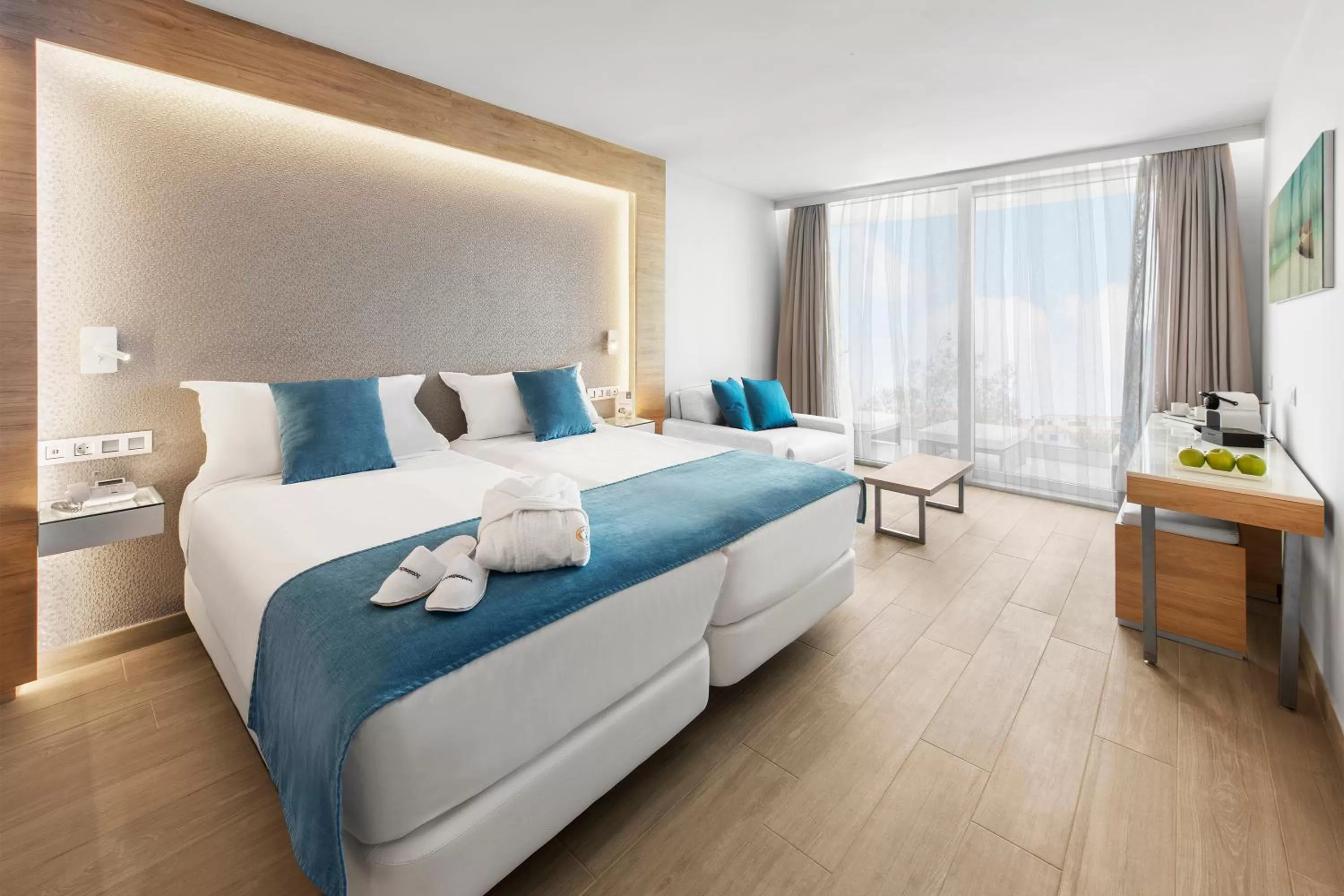 Double Comfort Itaca - Pool View (2 Adults) in Elba Sunset Mallorca Thalasso Spa