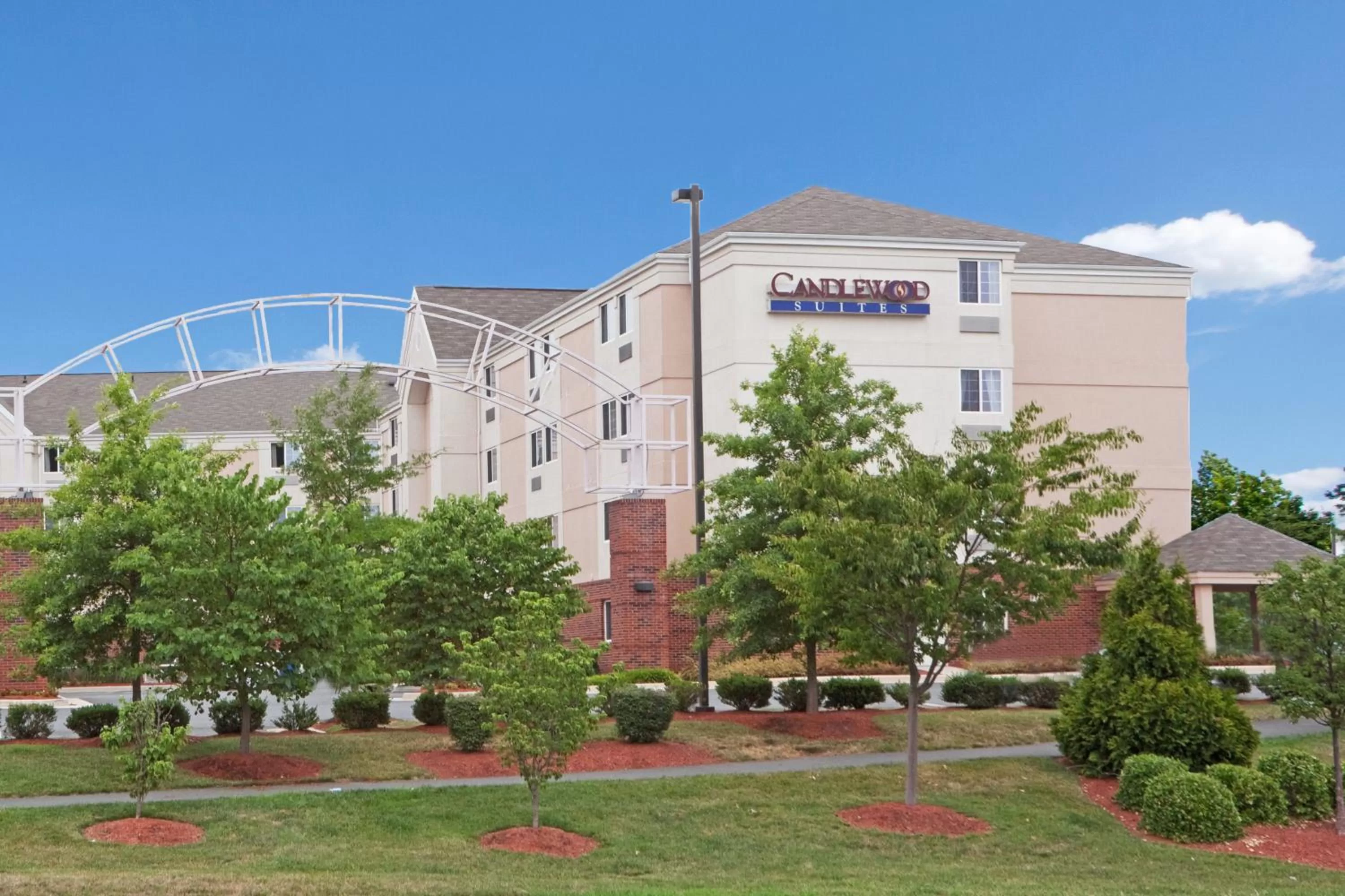 Property building in Candlewood Suites Sterling by IHG