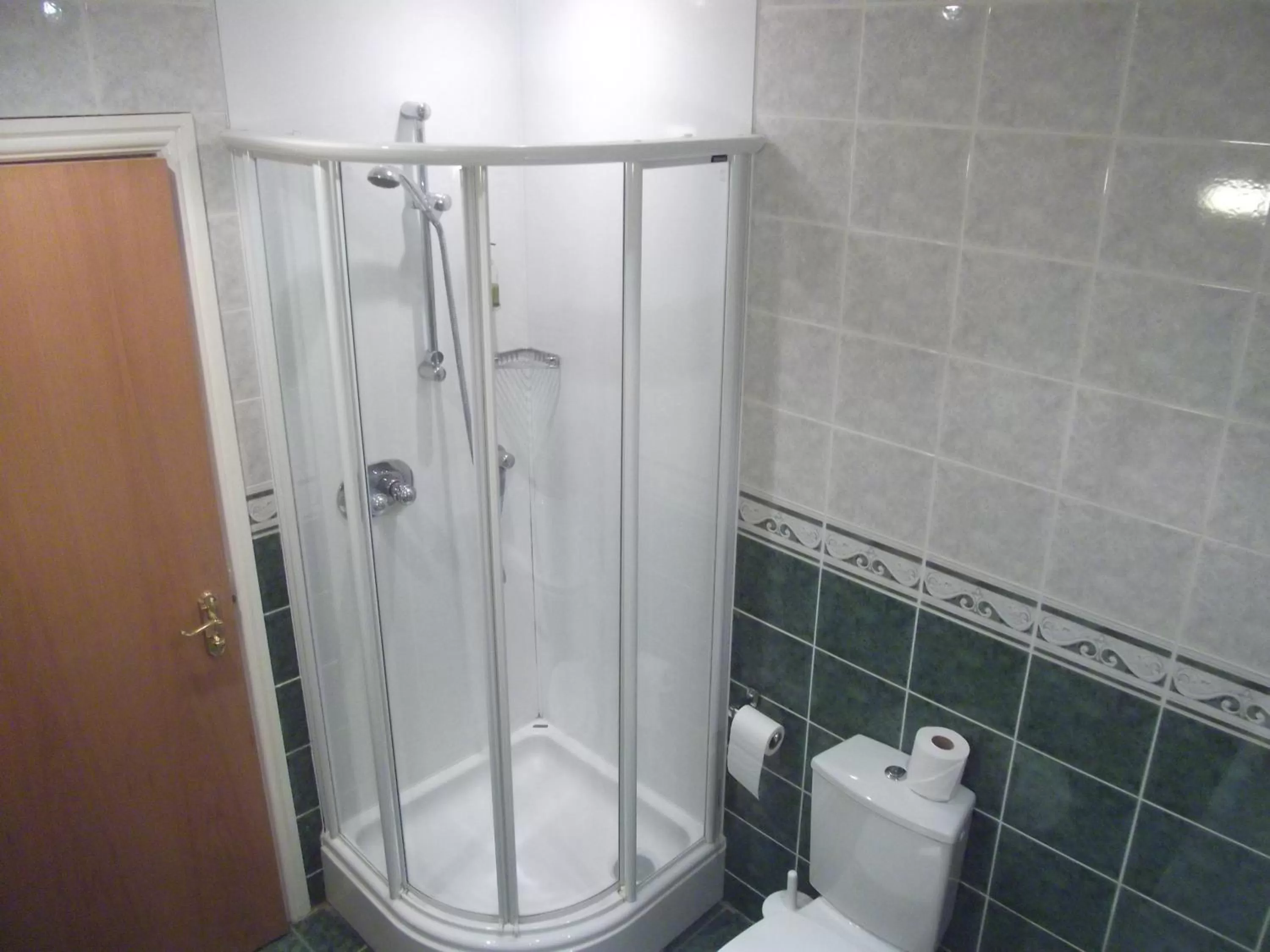 Bathroom in The Windsor Hotel