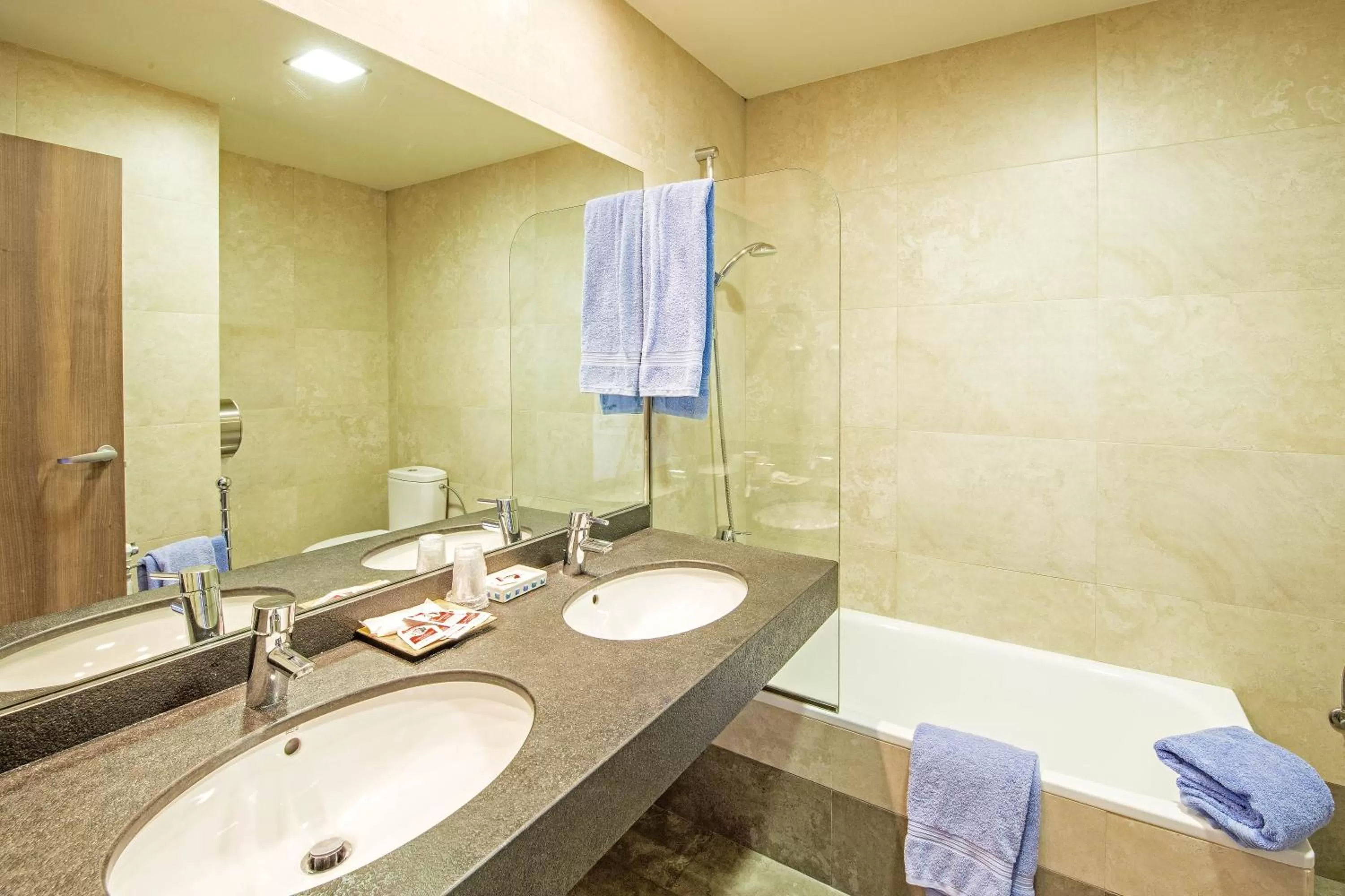 Decorative detail in Hotel Avenida