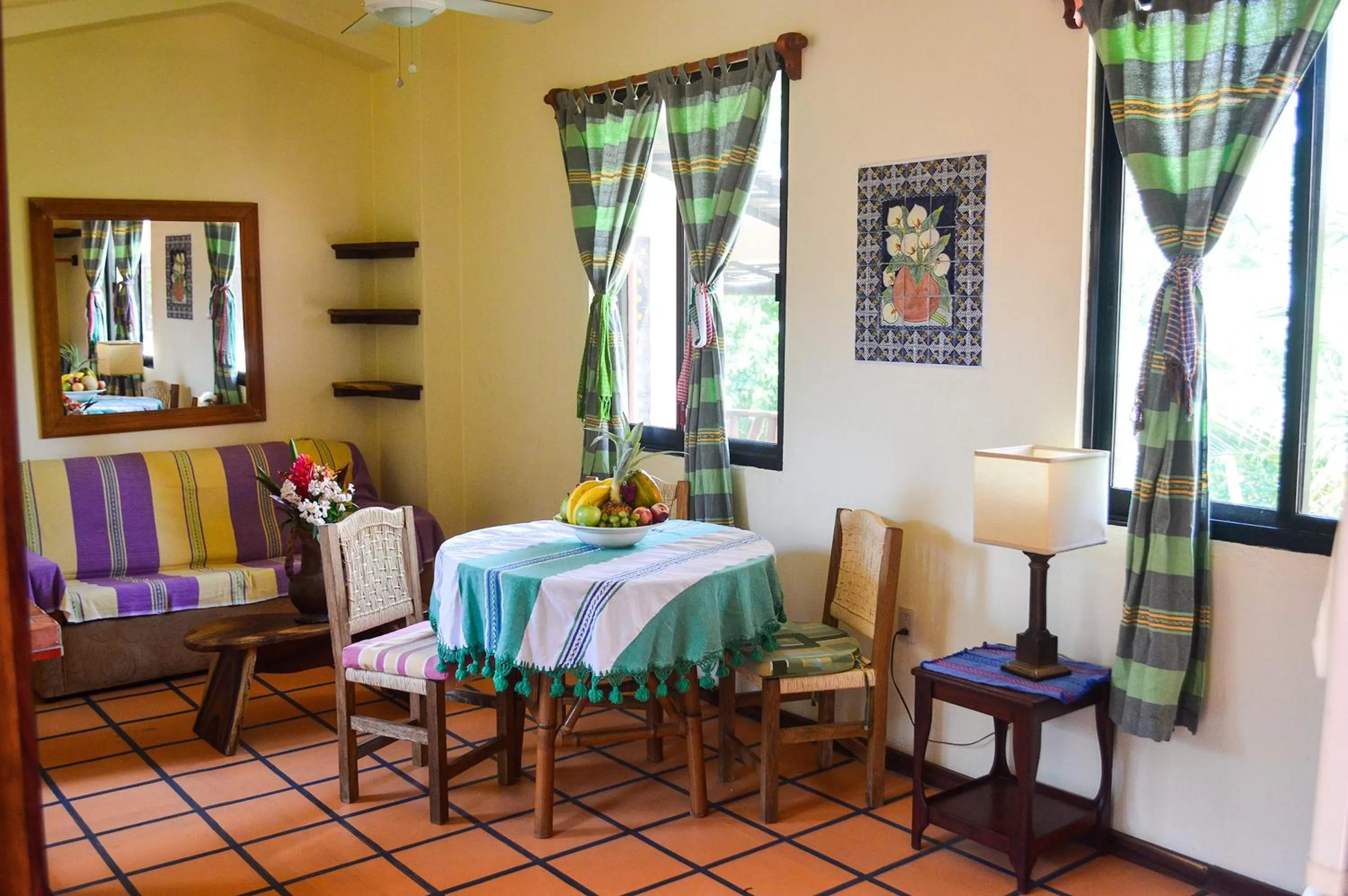 Living room, Bed in Hotel Casamar Suites