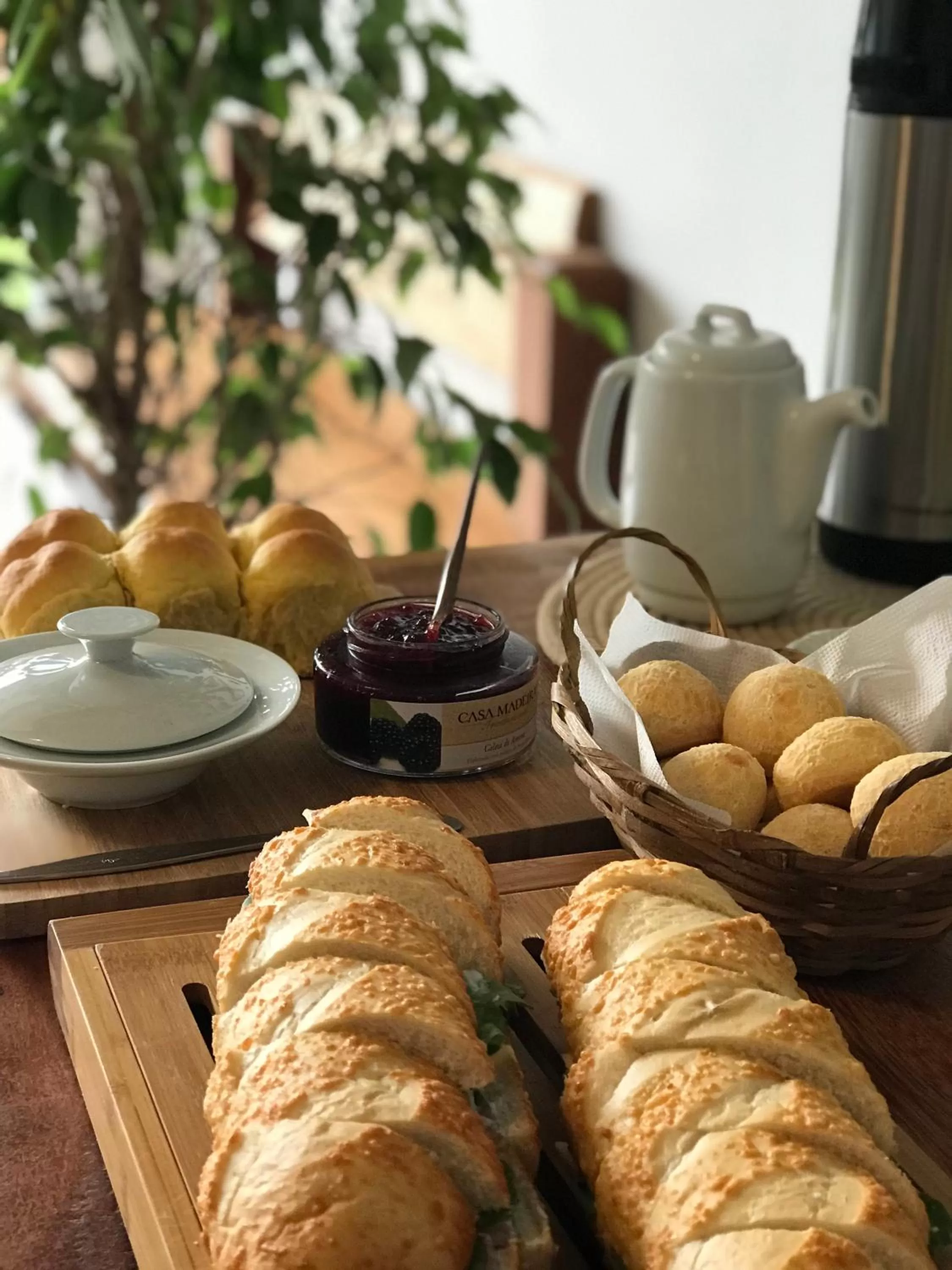 Breakfast in Pousada Casa Albatross
