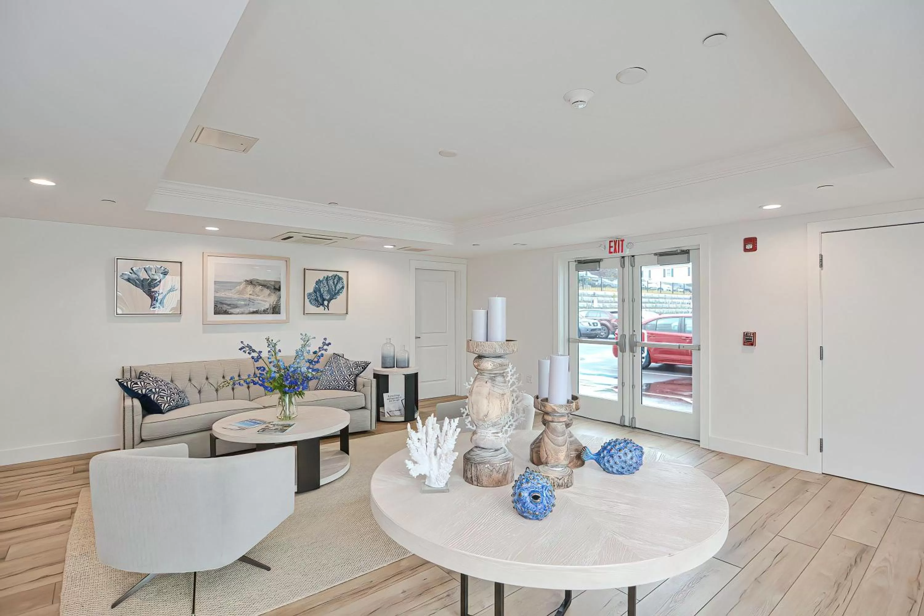 Harbourtown Suites on Plymouth Harbor