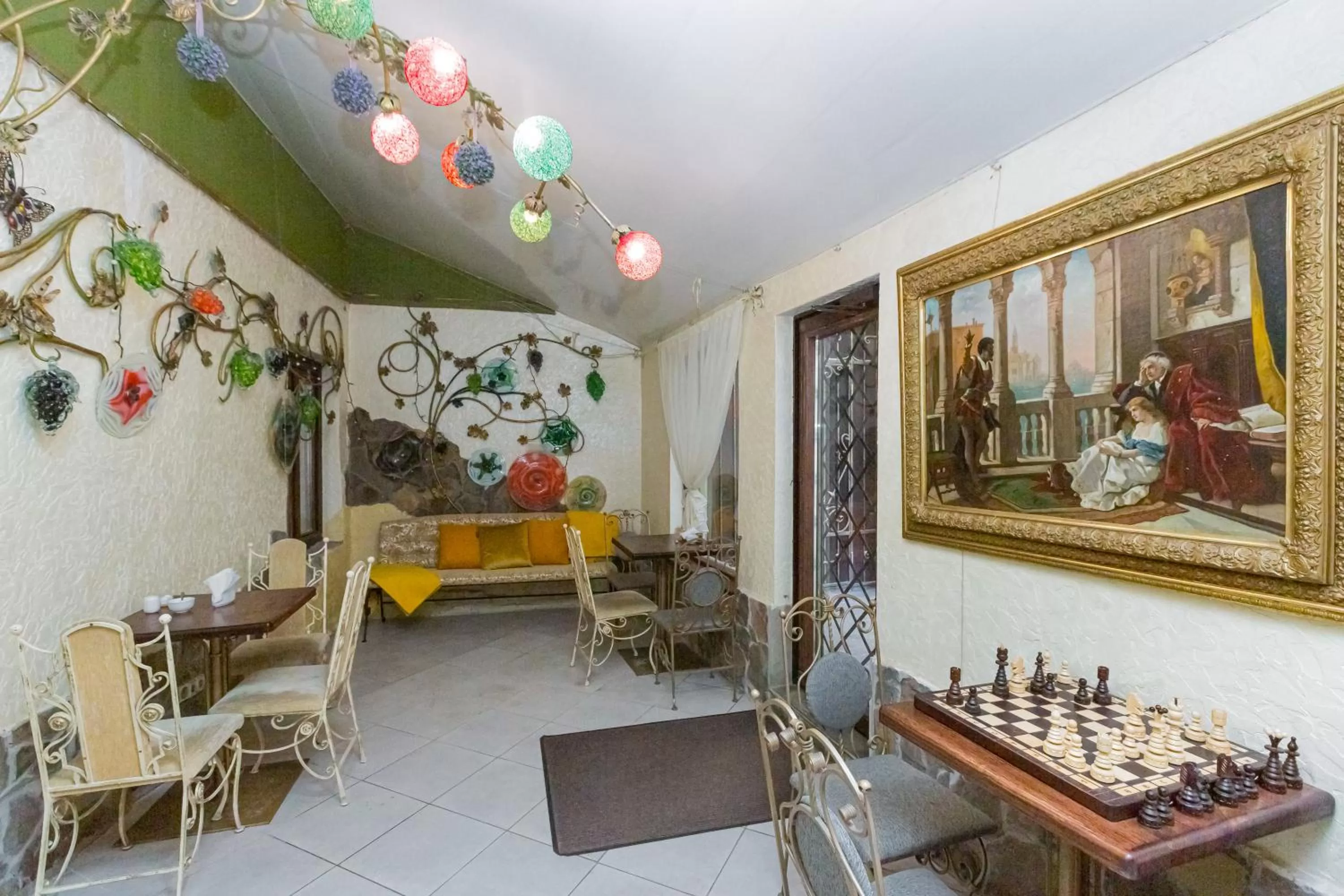 Restaurant/Places to Eat in Staryi Krakiv