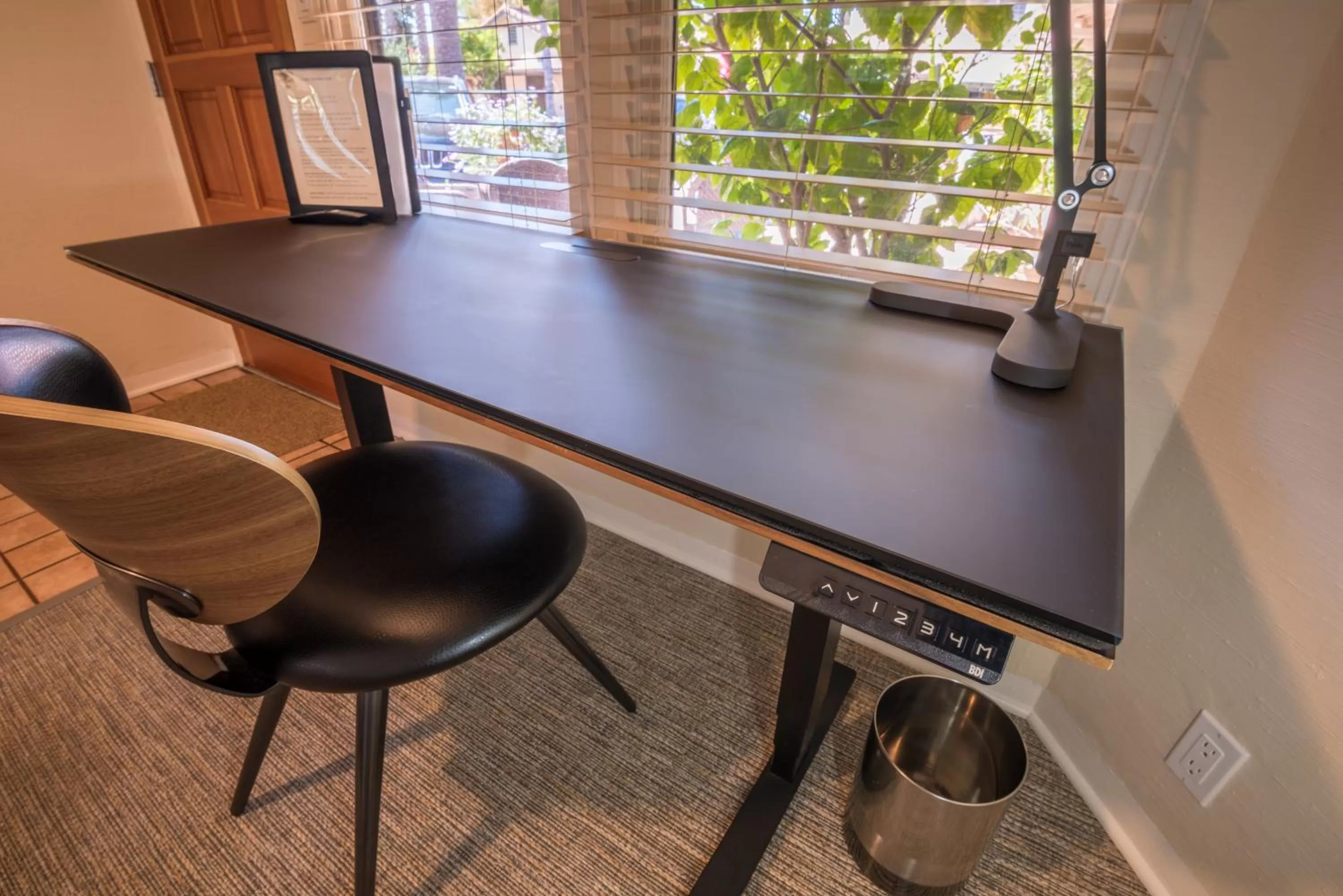 Decorative detail in Harbor House Inn