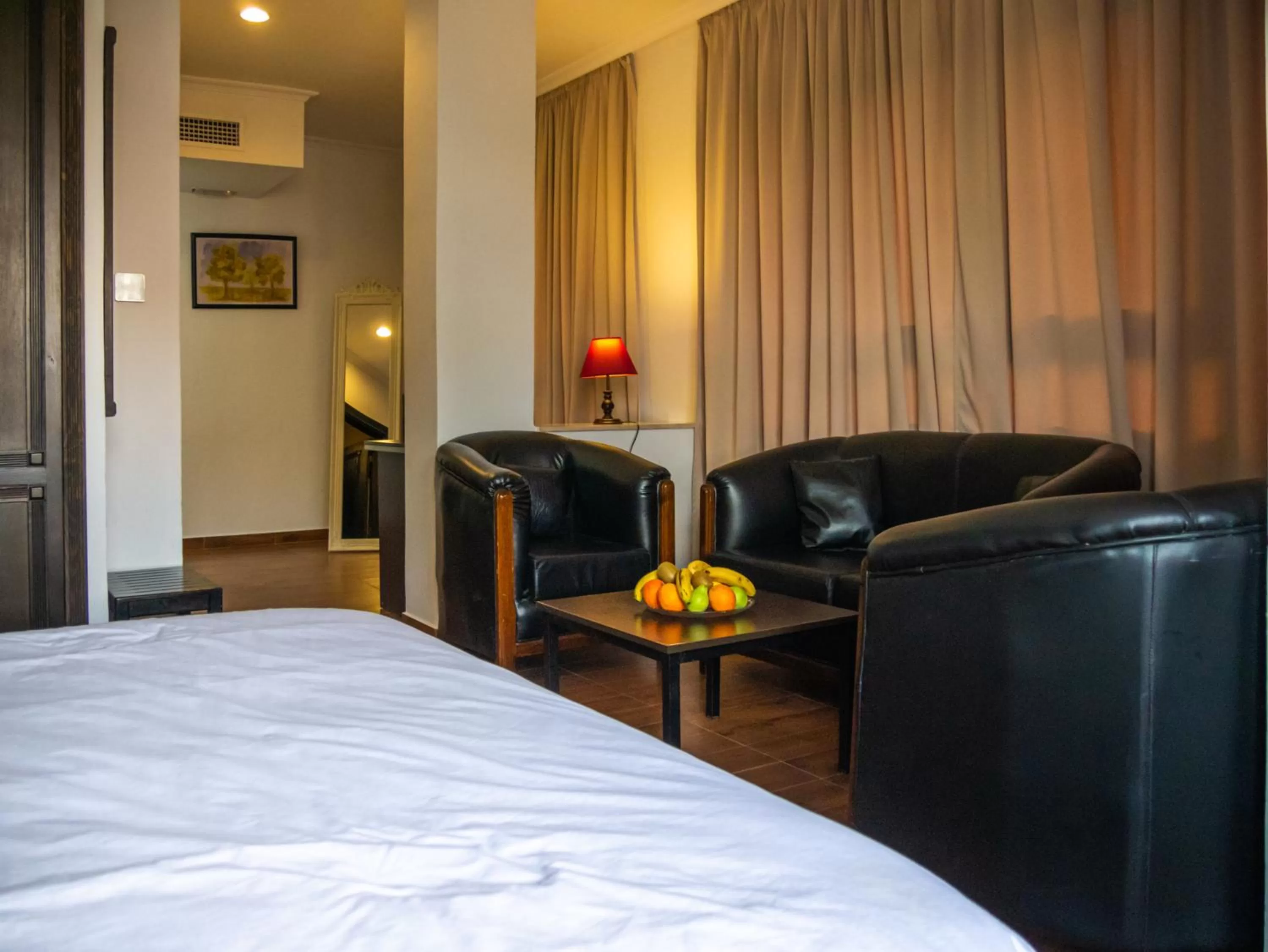 Seating Area in Hotel L'Aéroport