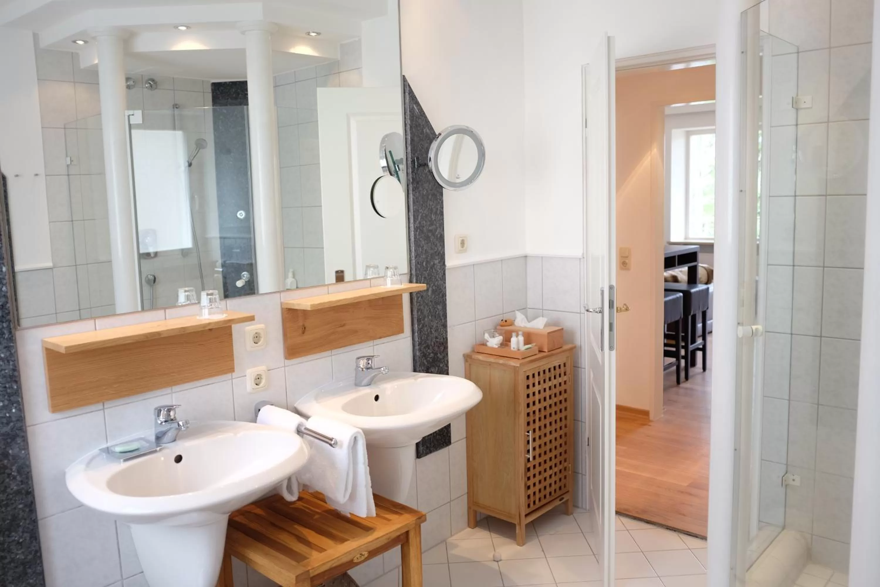 Bathroom in Romantik Hotel Hirschen