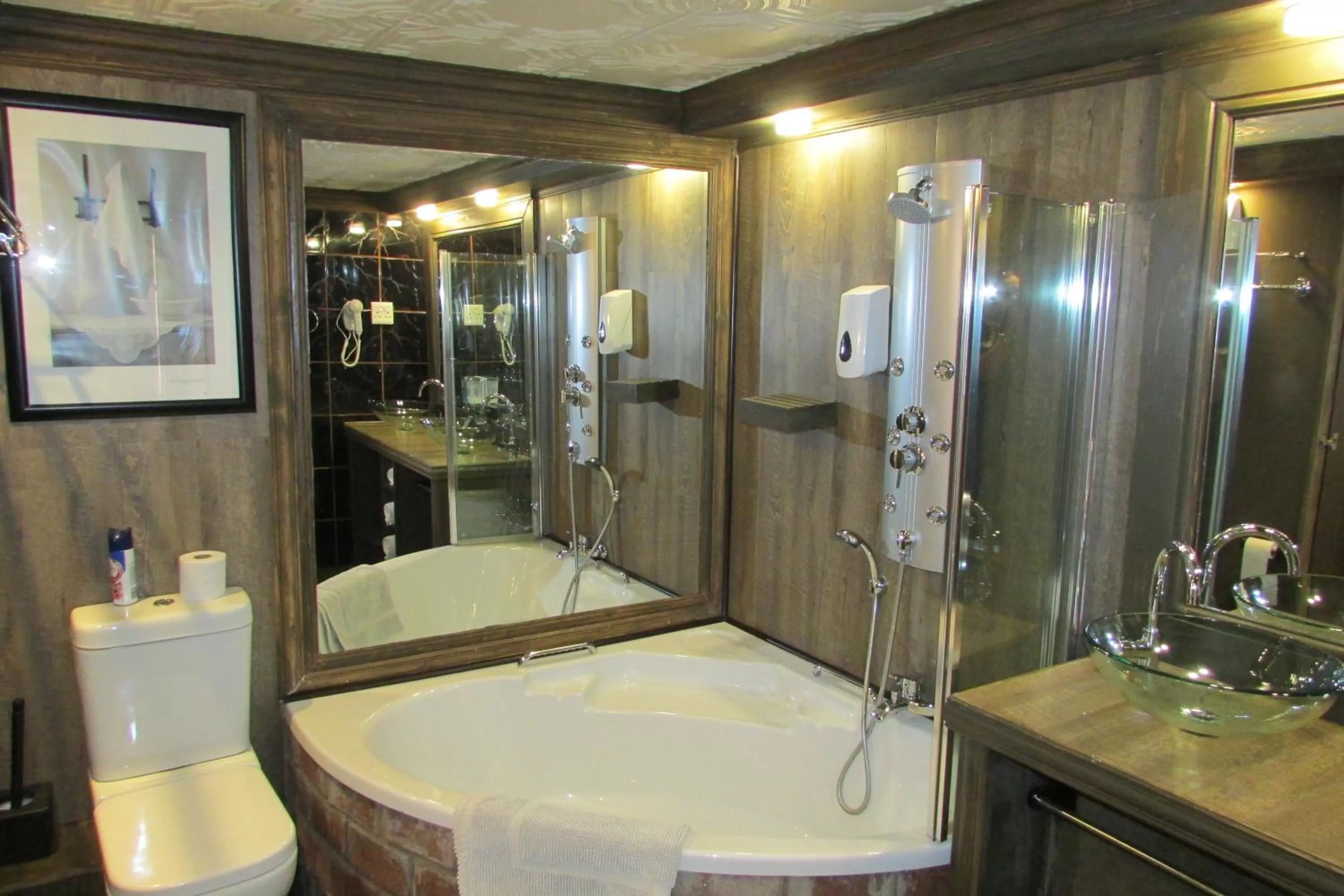 Bathroom in Victoria Manor