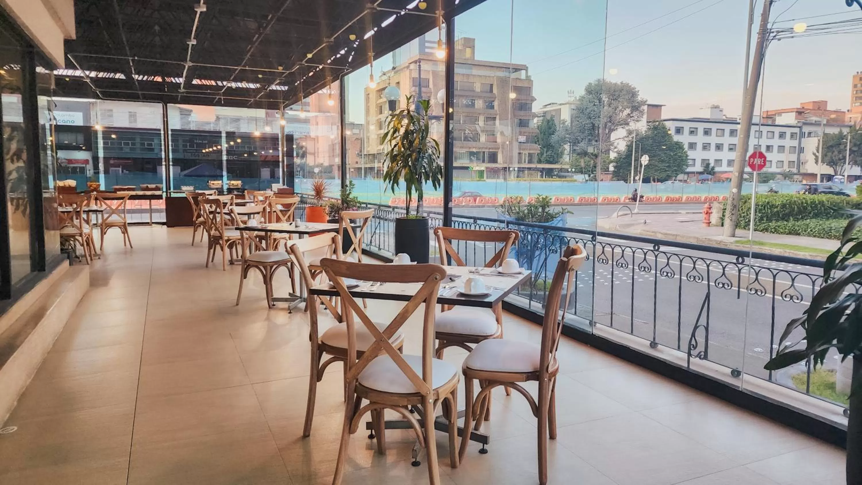 Restaurant/places to eat in Faranda Express Belvedere