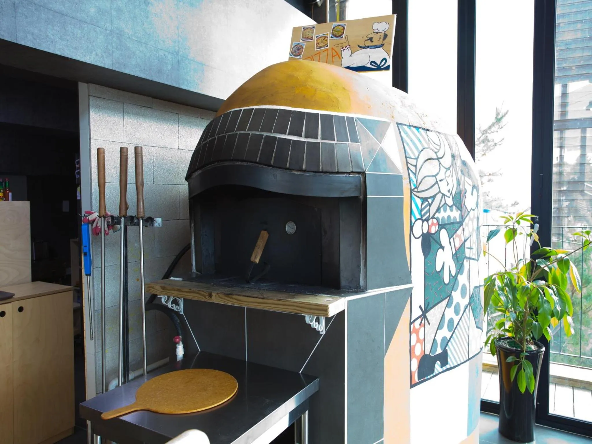 Restaurant/places to eat in White Cabin