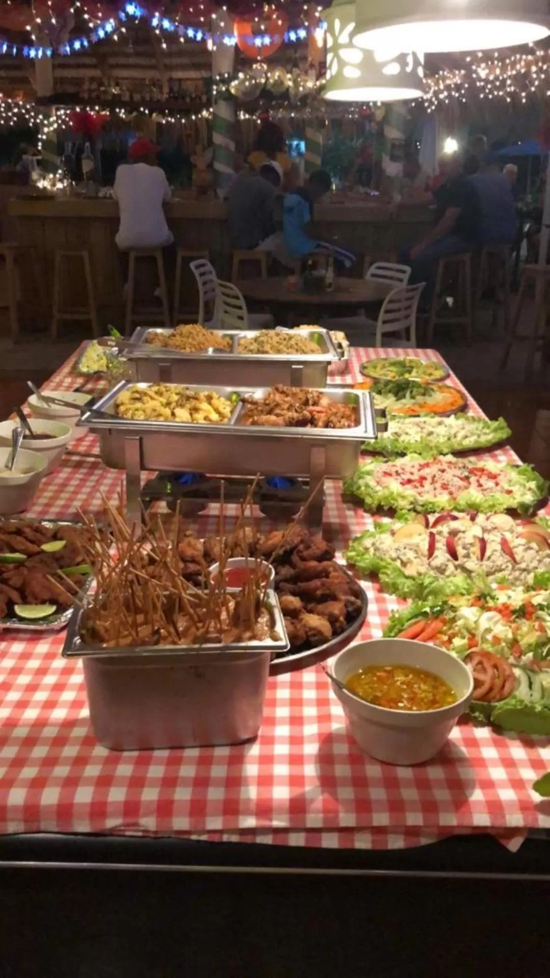 Restaurant/places to eat in Hotel Voramar