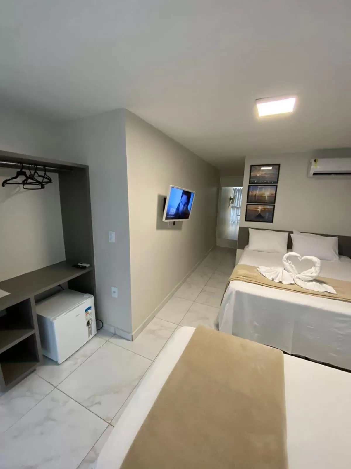 TV/Entertainment Center in Pousada da Orla