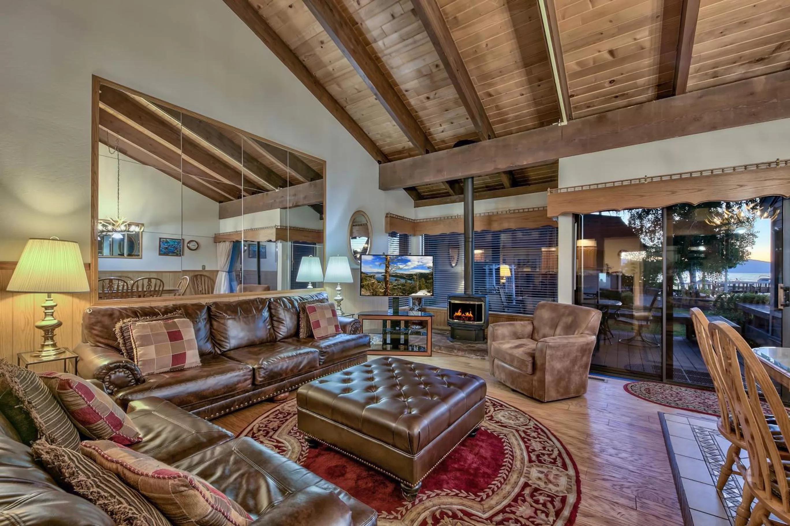 Lobby/Reception in Lakeland Village at Heavenly