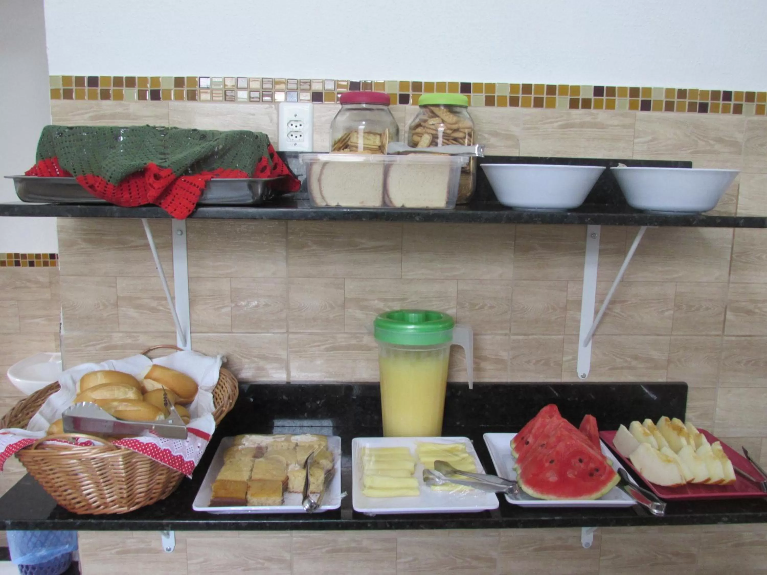 Food, Breakfast in Hotel Plaza Olido