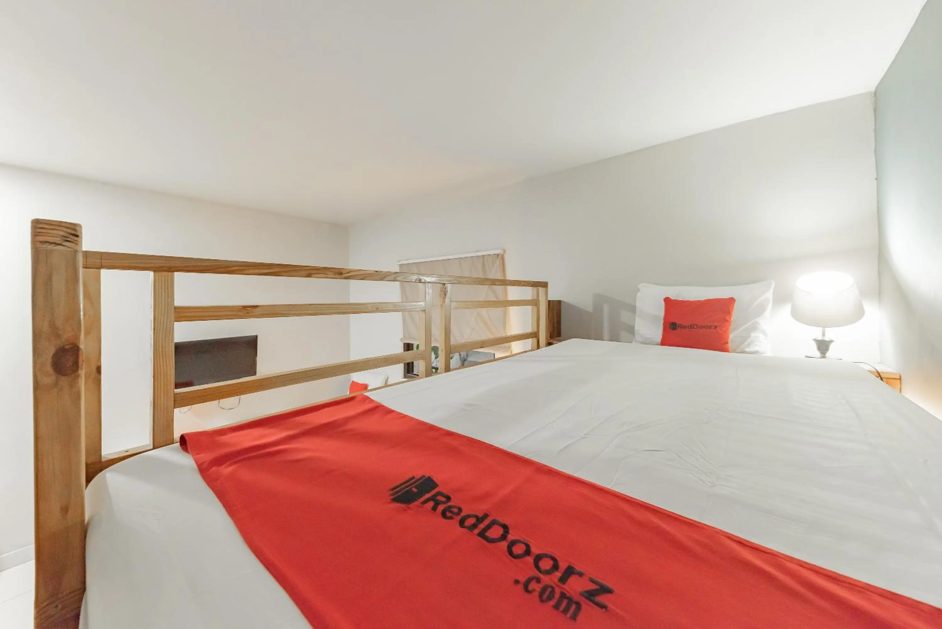 Bedroom, Bed in RedDoorz Plus near Asia Afrika 3