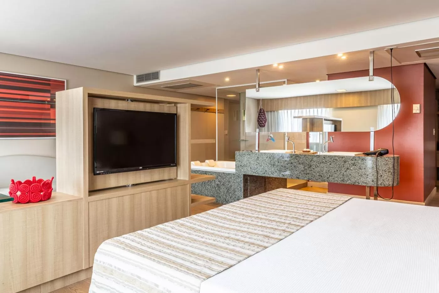 Photo of the whole room, Bed in Iu-á Hotel