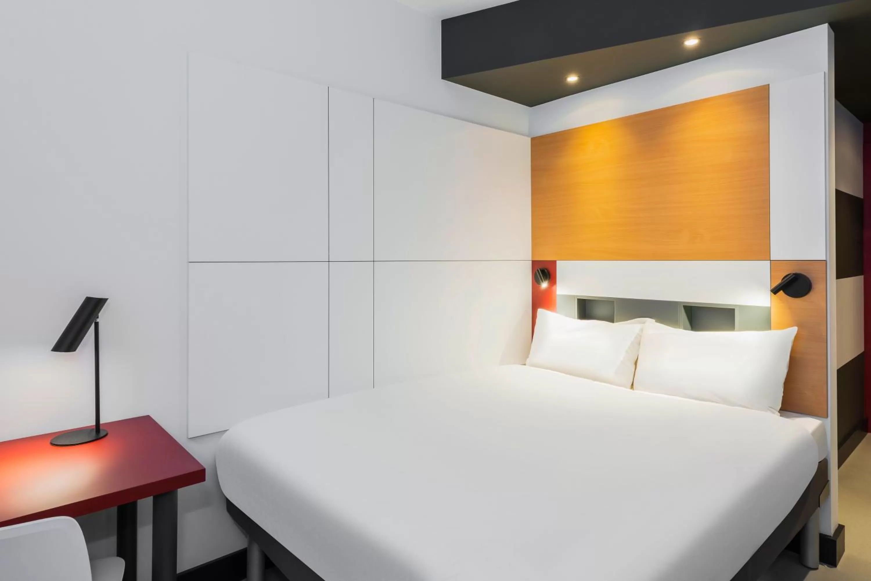 Double Room in ibis budget Brugge Jabbeke