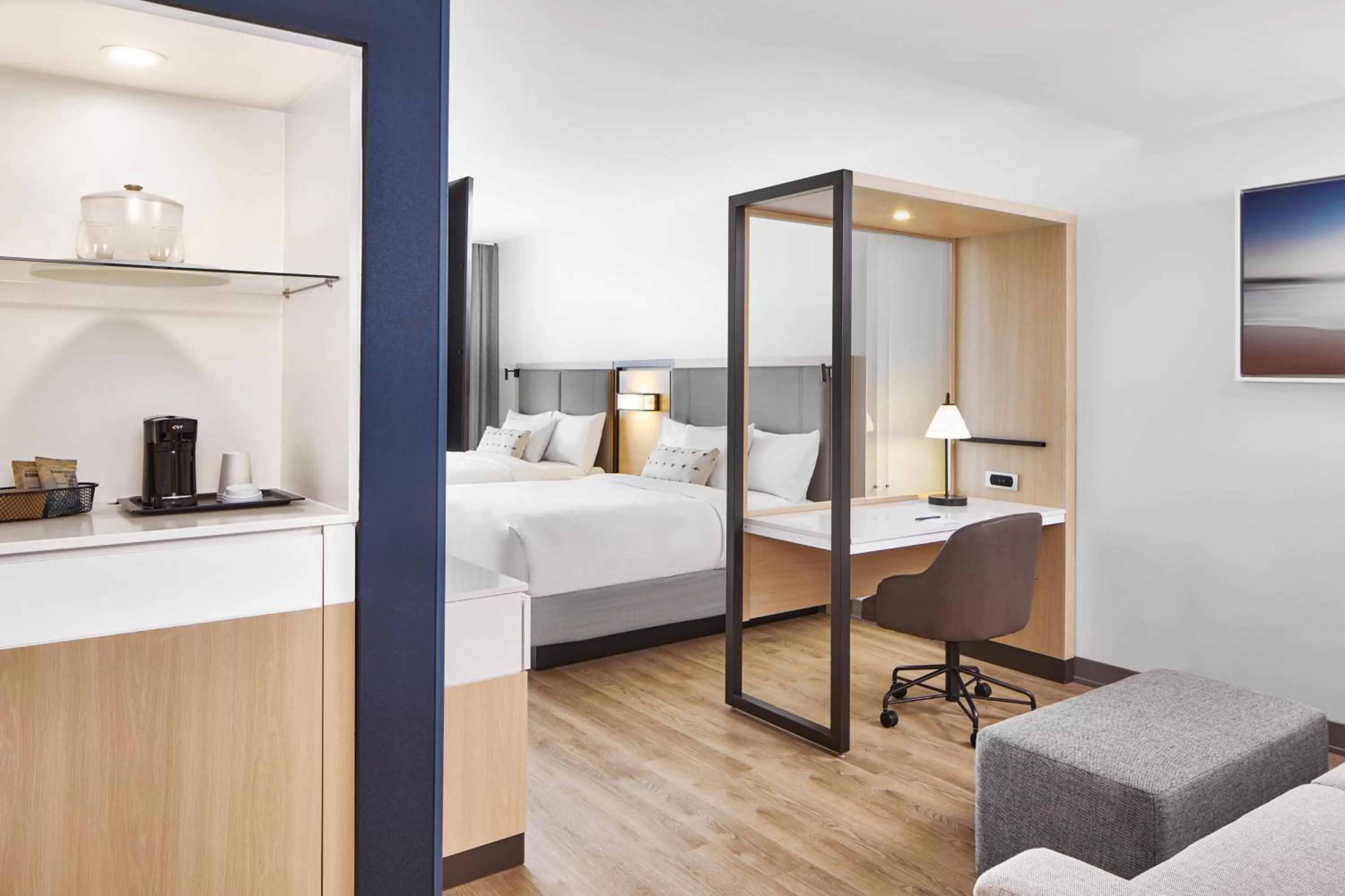 Photo of the whole room, Bed in SpringHill Suites by Marriott Jacksonville Beach Oceanfront