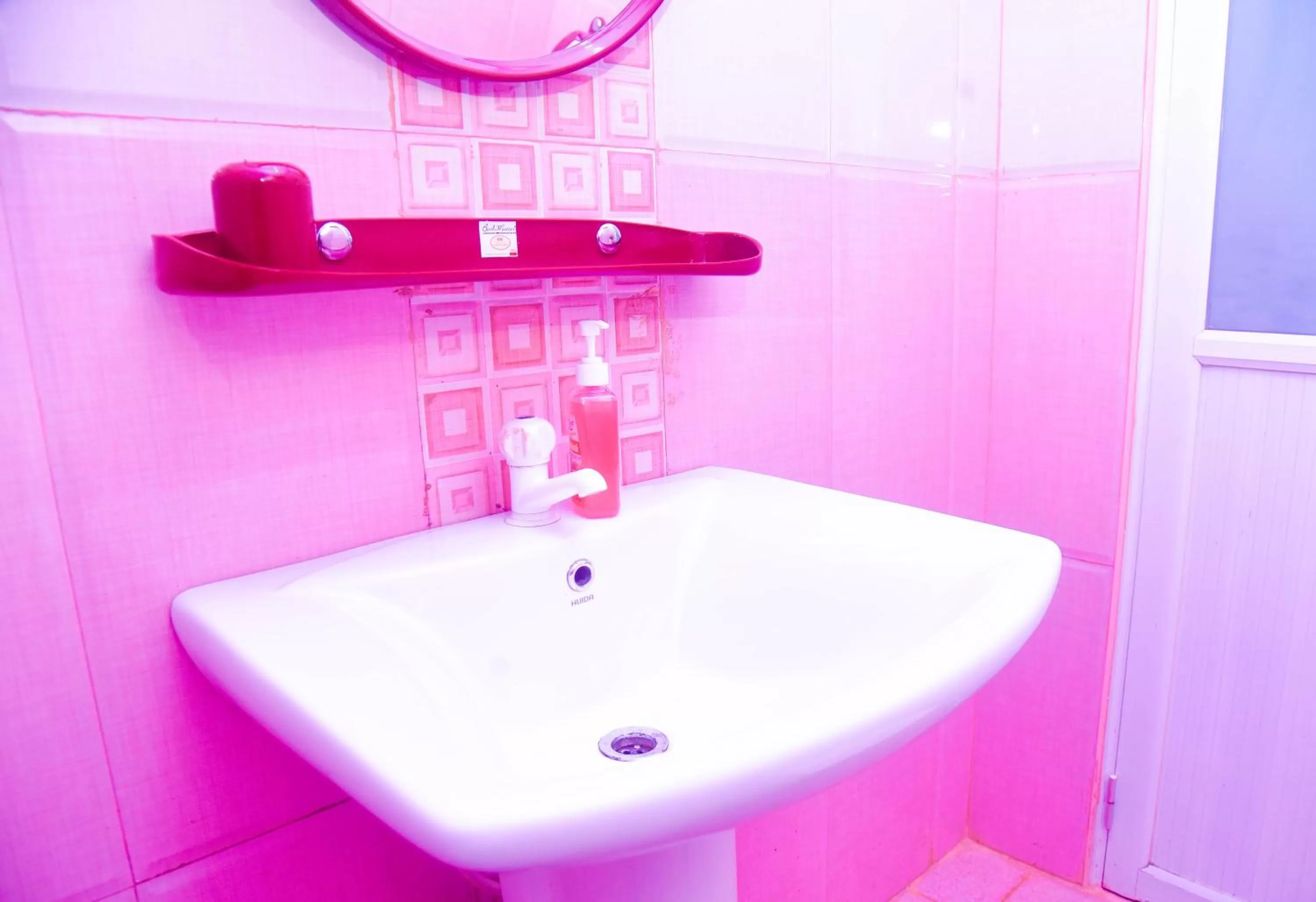 Bathroom in Madushanka Resort