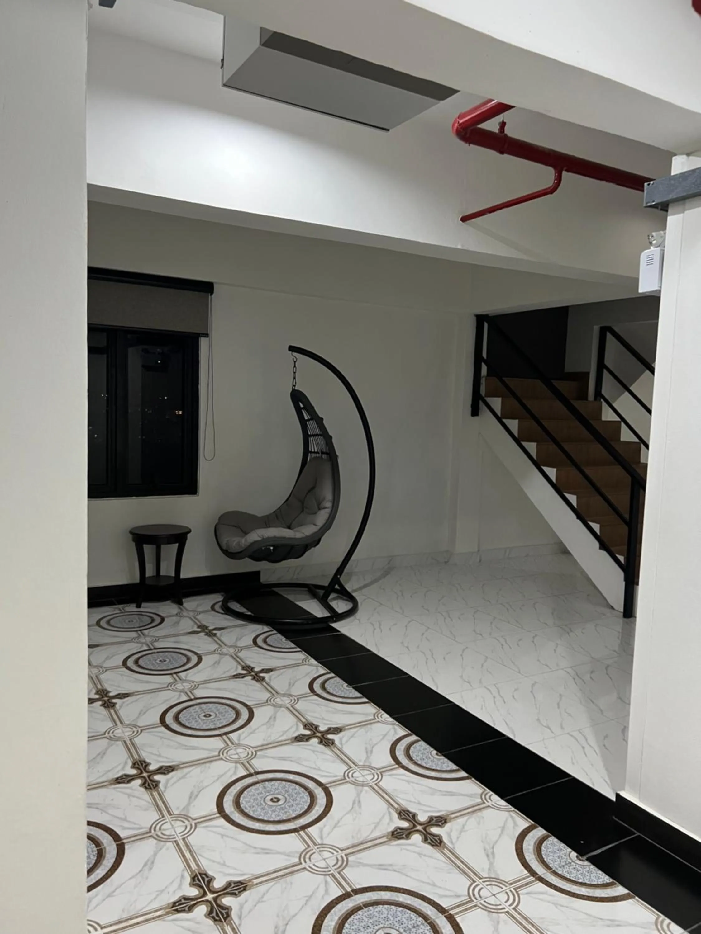 Area and facilities in Mall Suites Hotel