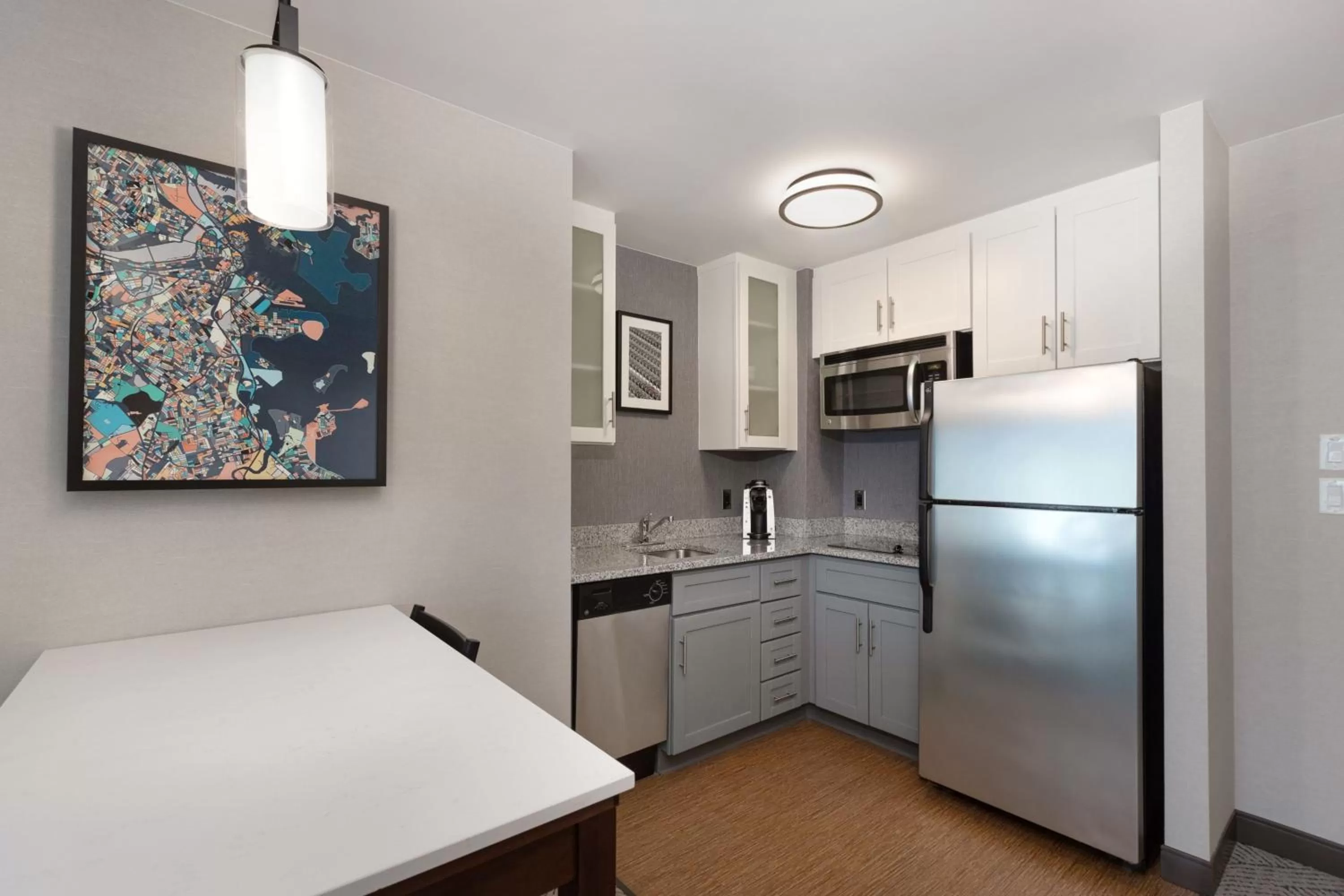 Kitchen or kitchenette in Residence Inn by Marriott Boston Back Bay/Fenway