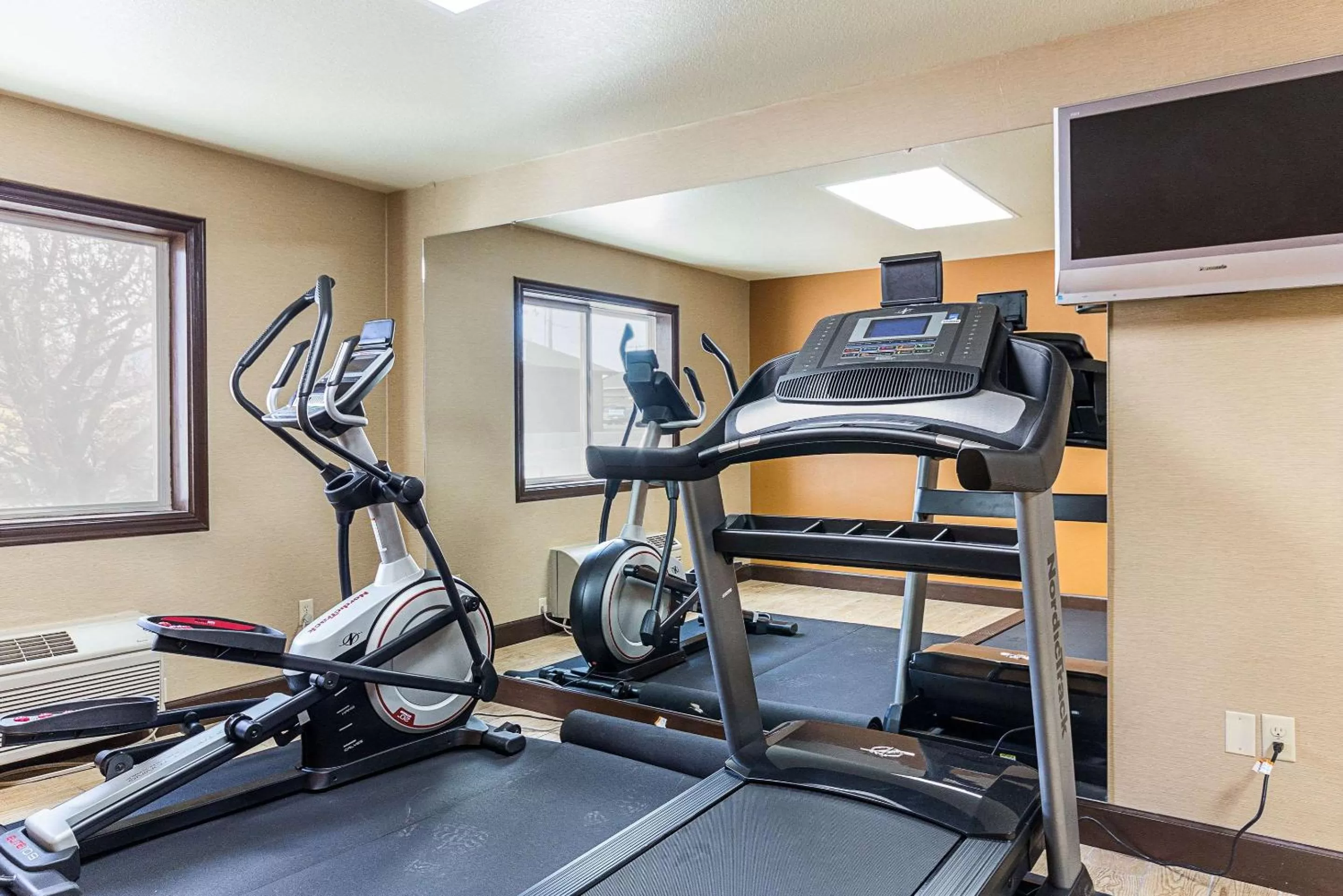 Fitness centre/facilities in Econo Lodge Livingston Gateway to Yellowstone