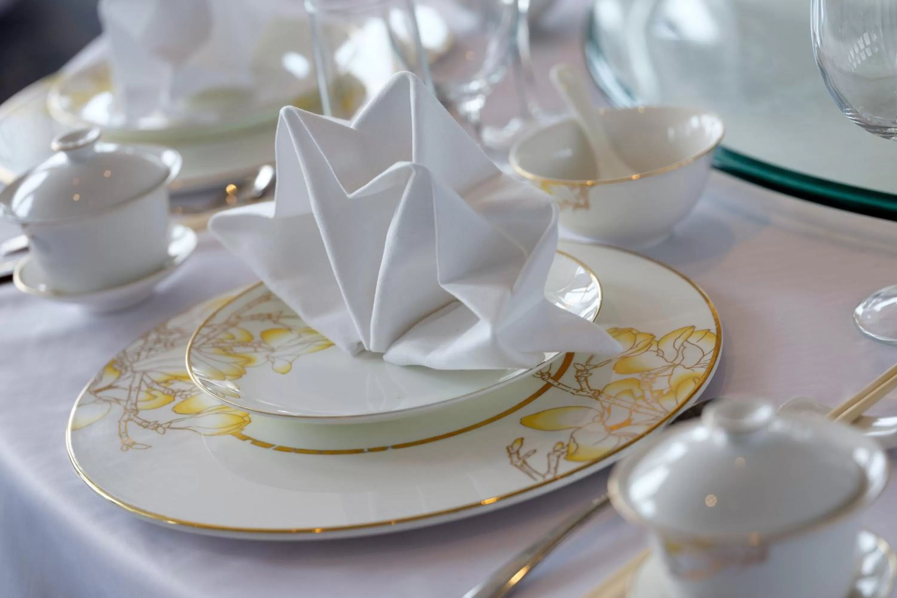 Restaurant/places to eat in Le Meridien Shanghai Hongqiao,Minhang