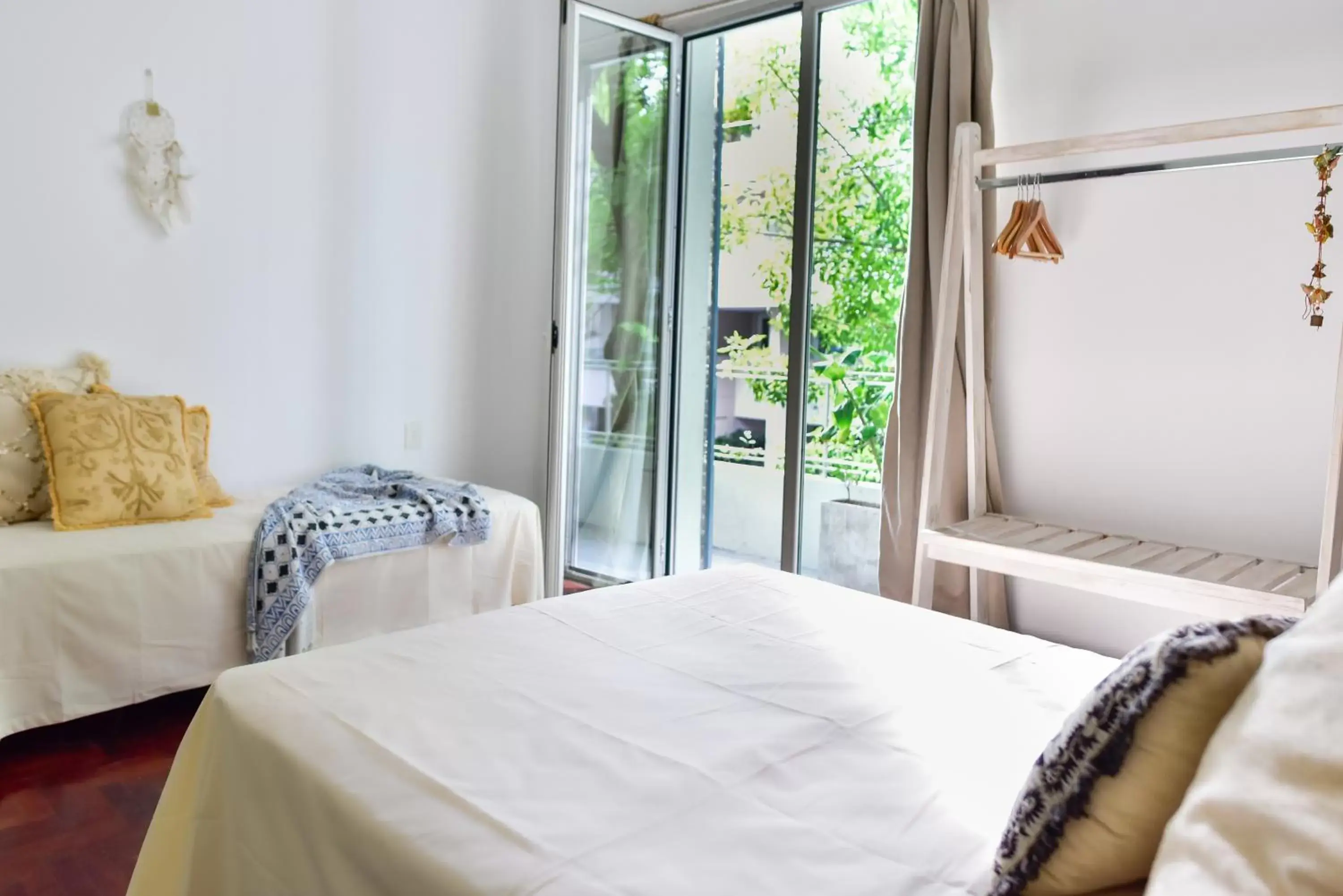 Suite with Balcony in Casa Caravan - Plant Based Concept House Suite with Balcony in Casa Caravan - Plant Based Concept House