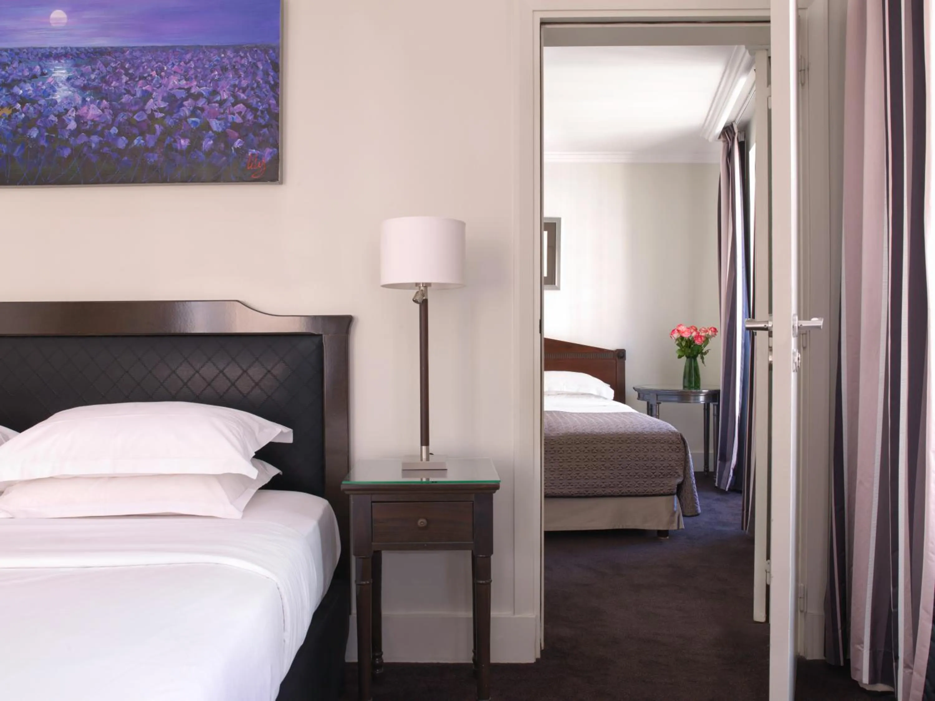 Bed in Hotel Royal Saint Honore Paris Louvre