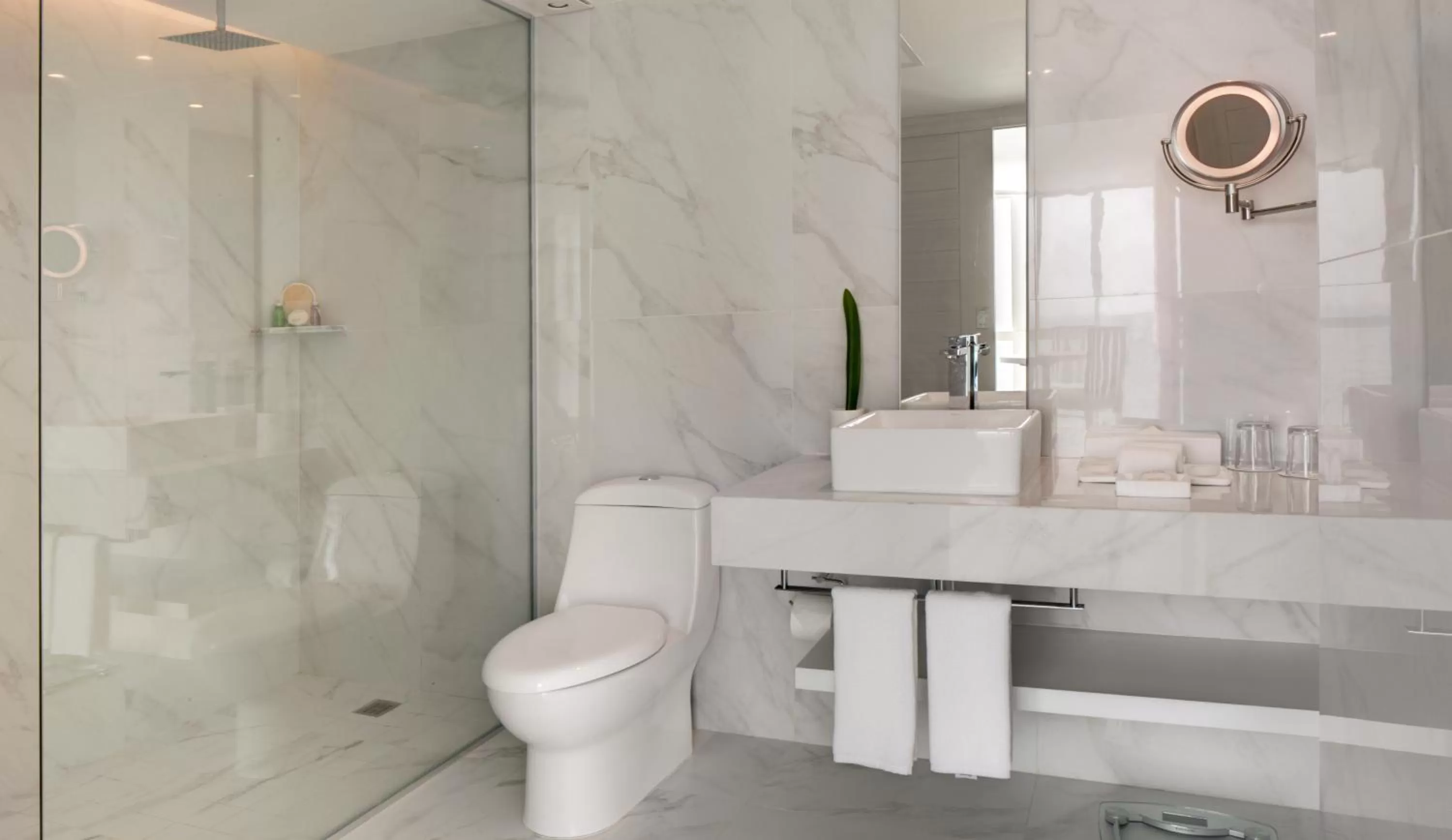 Shower in Oleo Cancun Playa All Inclusive Resort