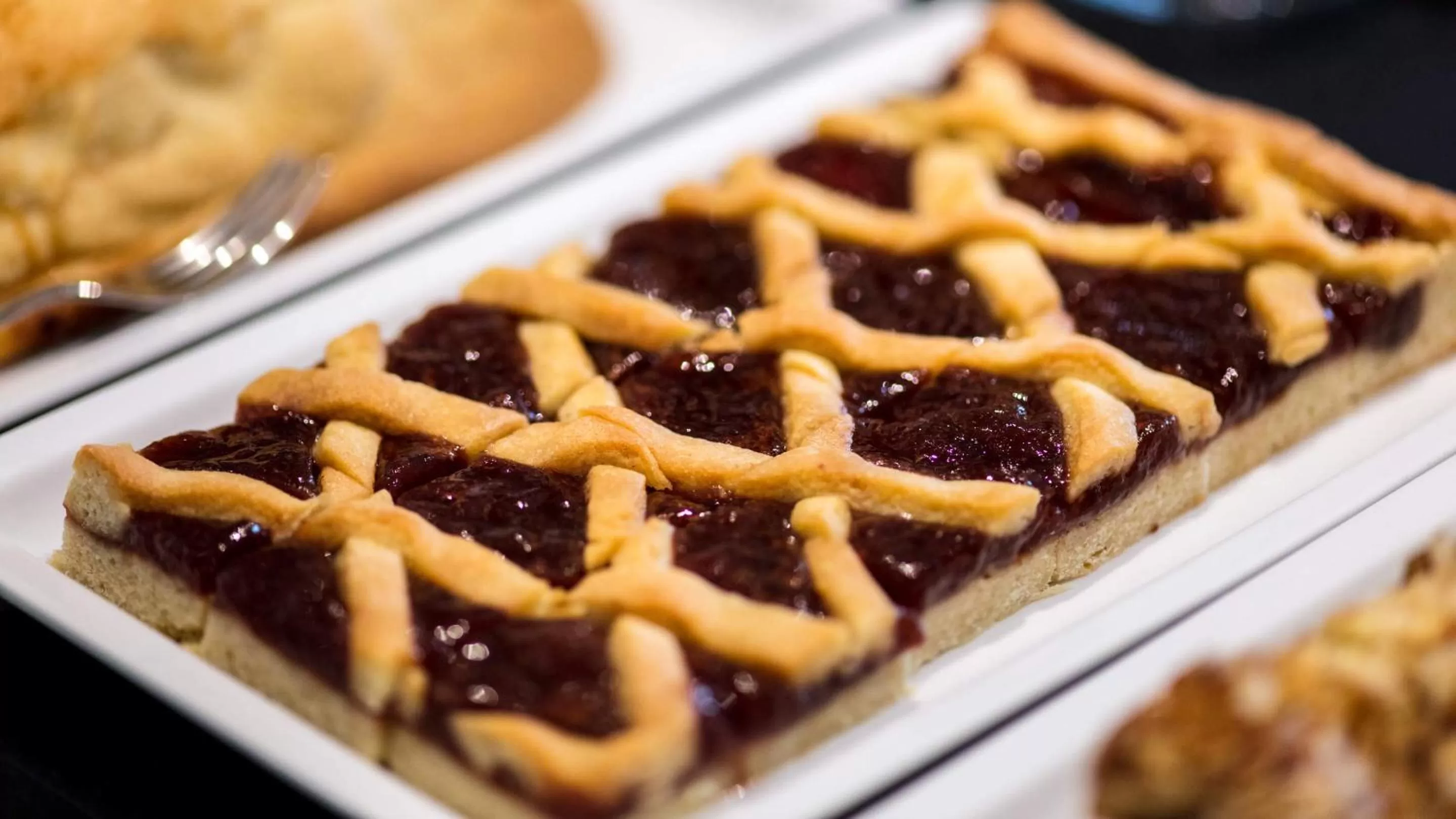 Buffet breakfast in Flora Hotel & Suites