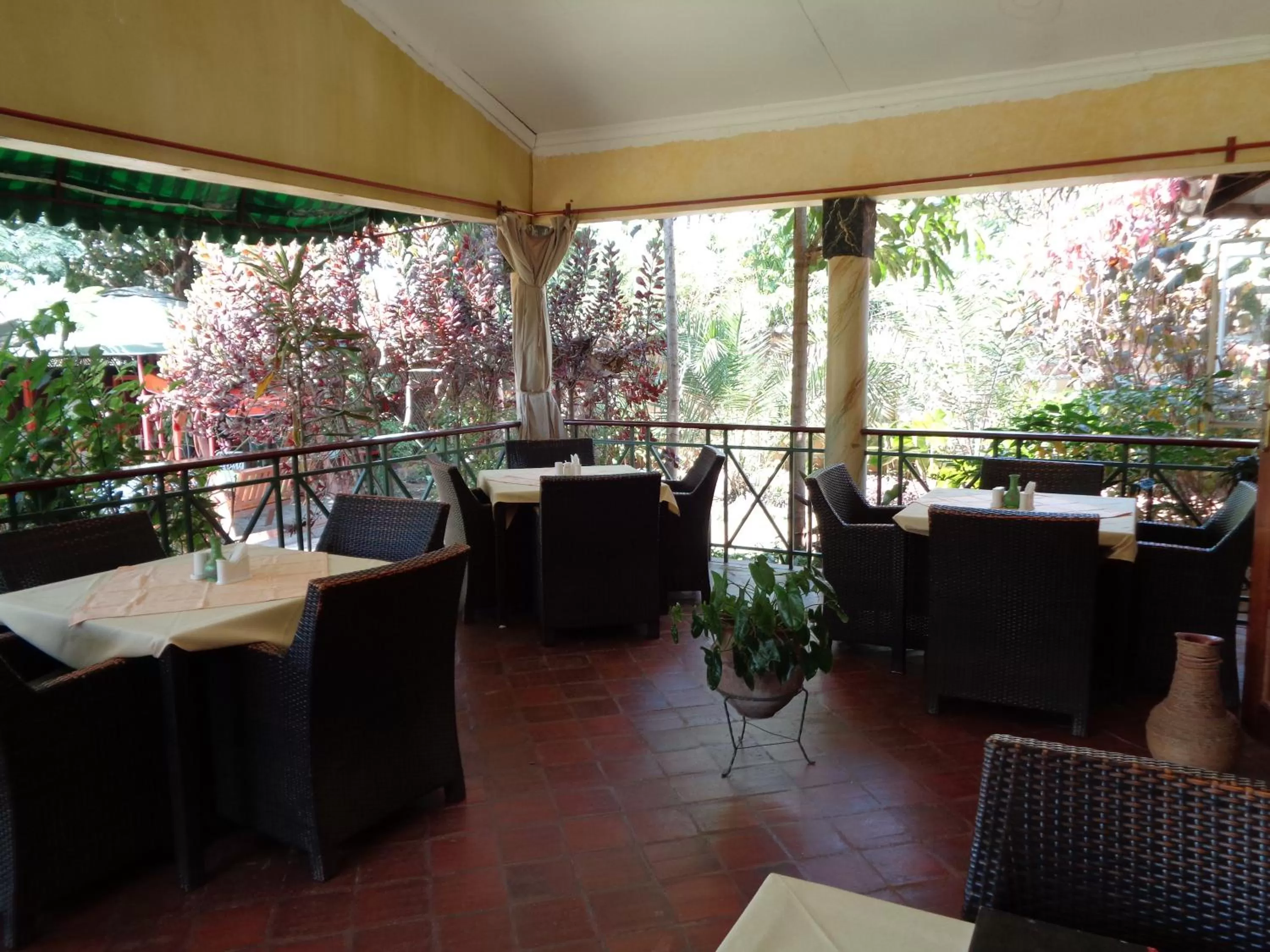 Restaurant/places to eat in The Clarice House