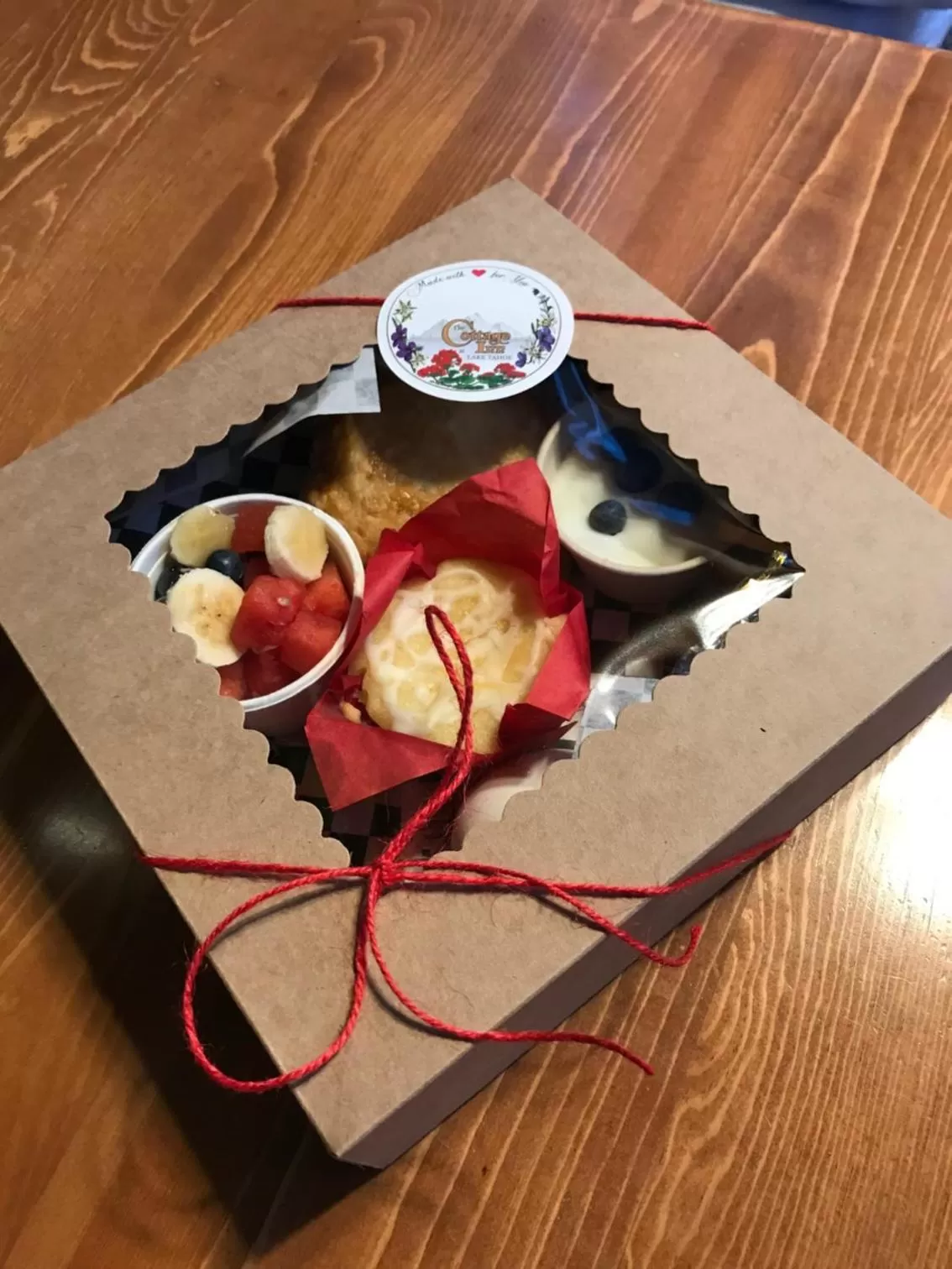 Breakfast in Cottage Inn At Lake Tahoe