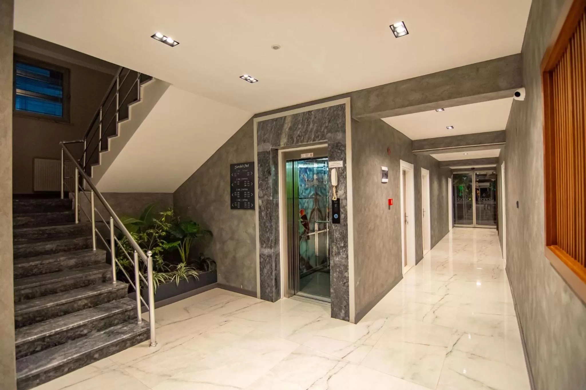 Lobby/Reception in Sandal Otel