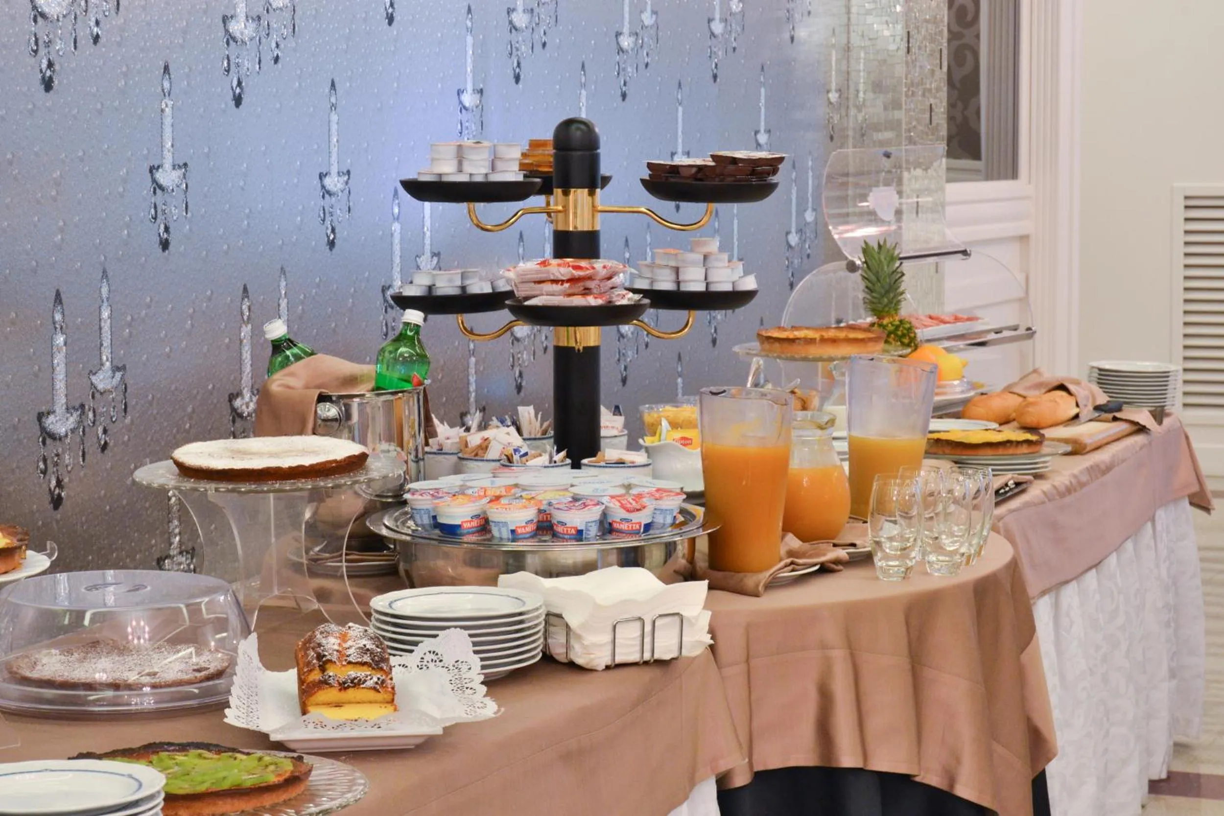 Restaurant/places to eat in Hotel Giulia Ocean Club