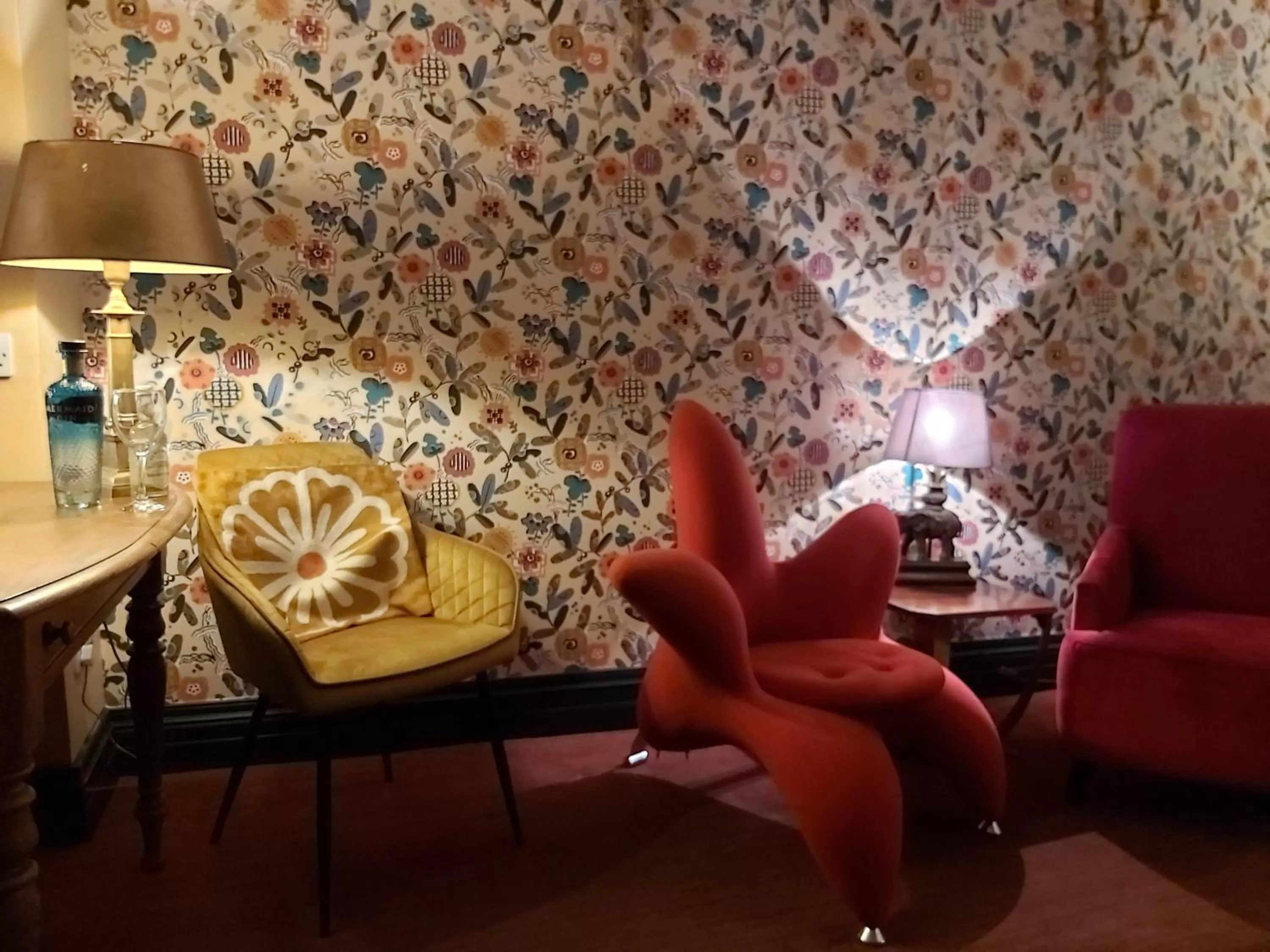 Living room in One Holyrood Hotel & Cafe