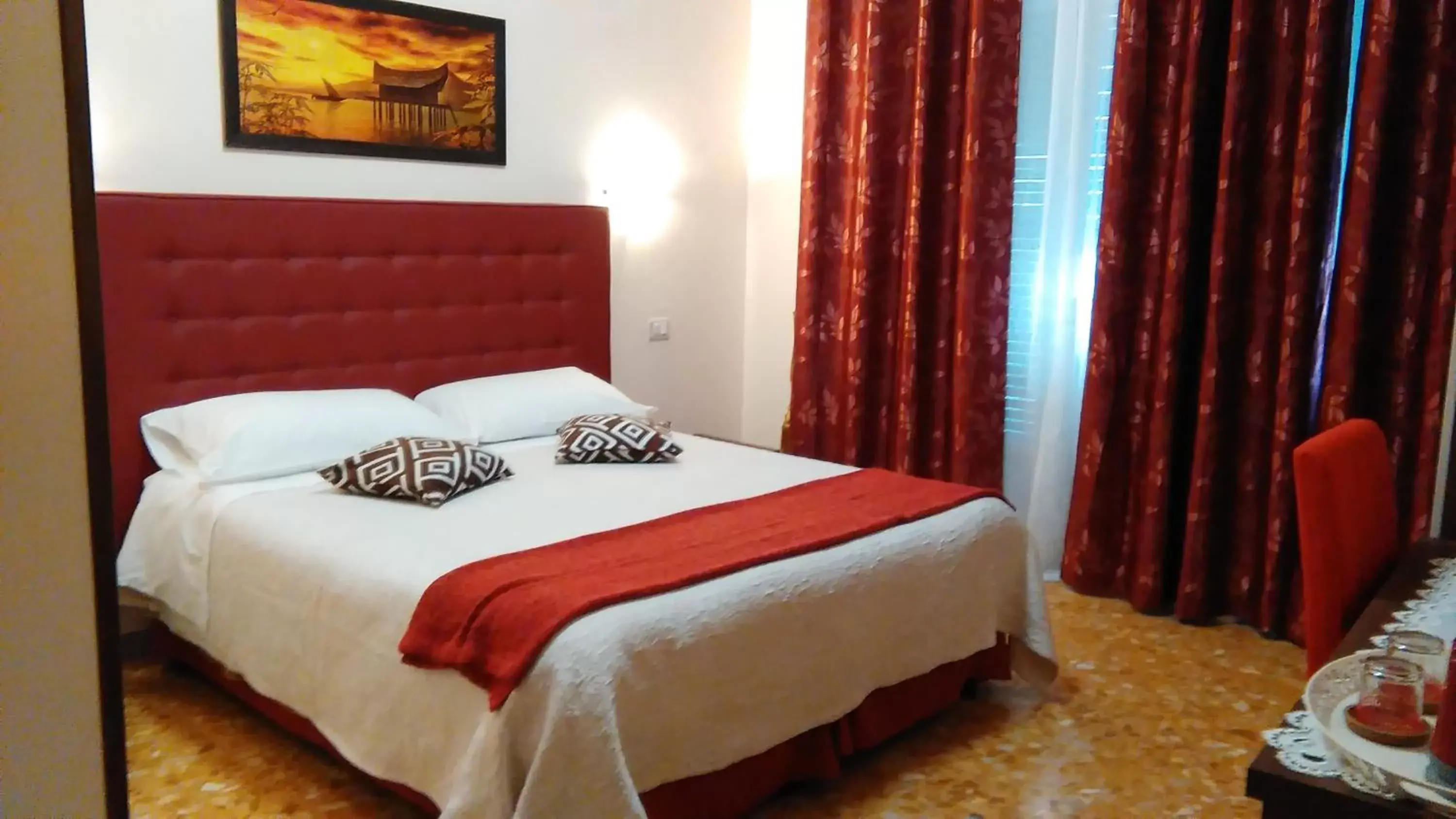 Deluxe Double or Twin Room with Balcony - single occupancy in Vatican Golden Rooms Deluxe Double or Twin Room with Balcony - single occupancy in Vatican Golden Rooms