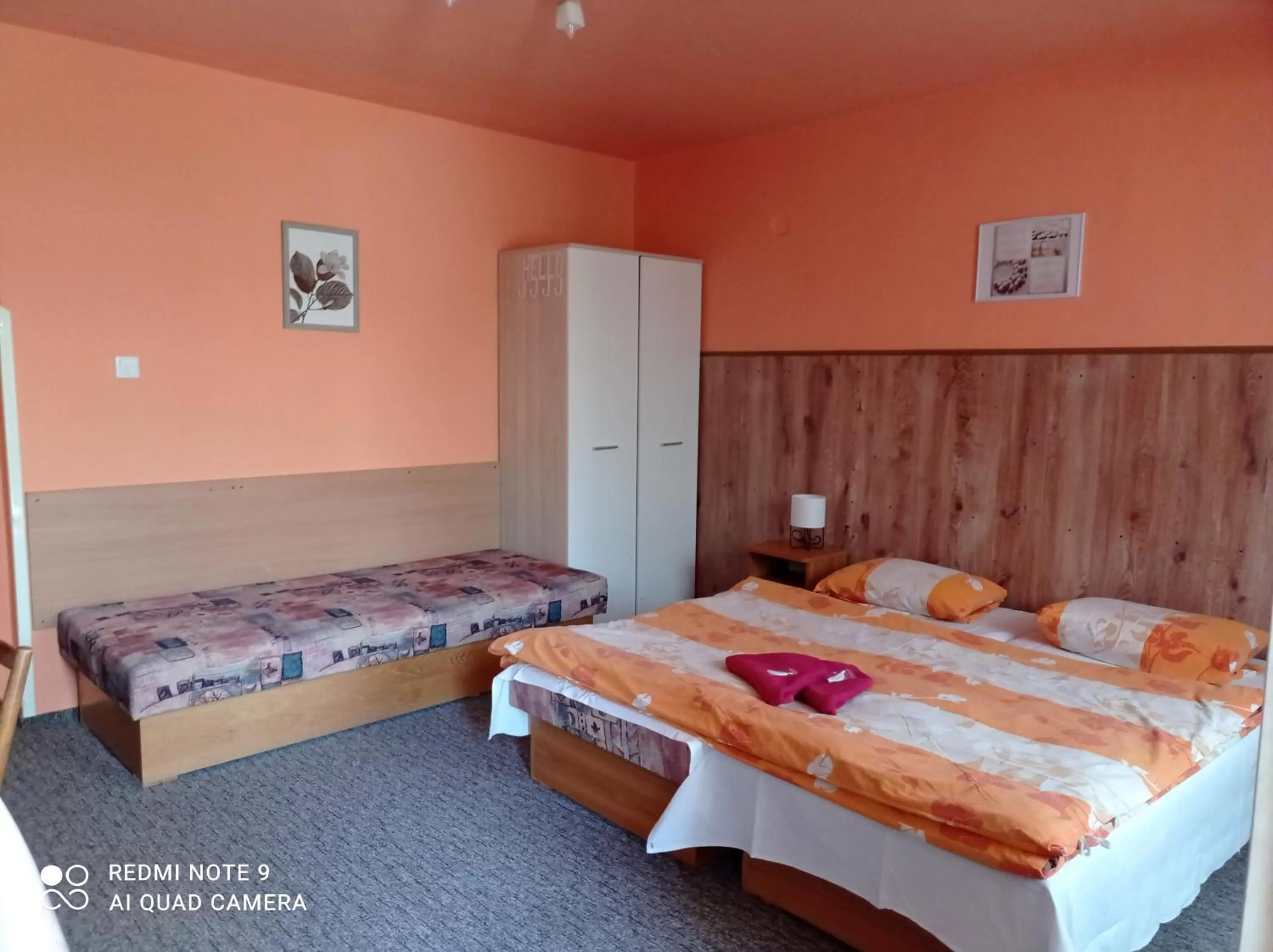 Photo of the whole room, Bed in Penzión Skitour