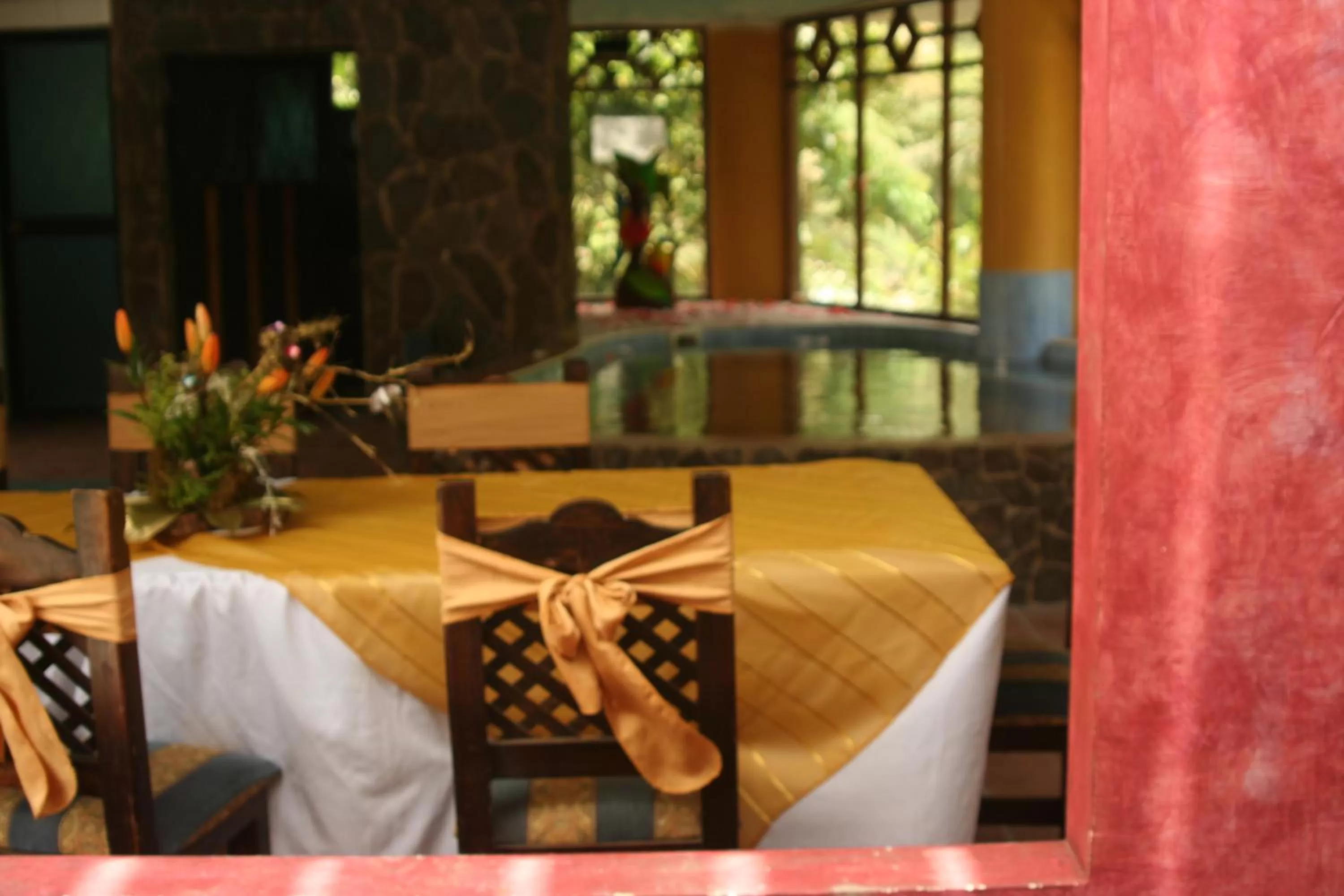 Business facilities, Restaurant/Places to Eat in Spa Hosteria Miramelindo