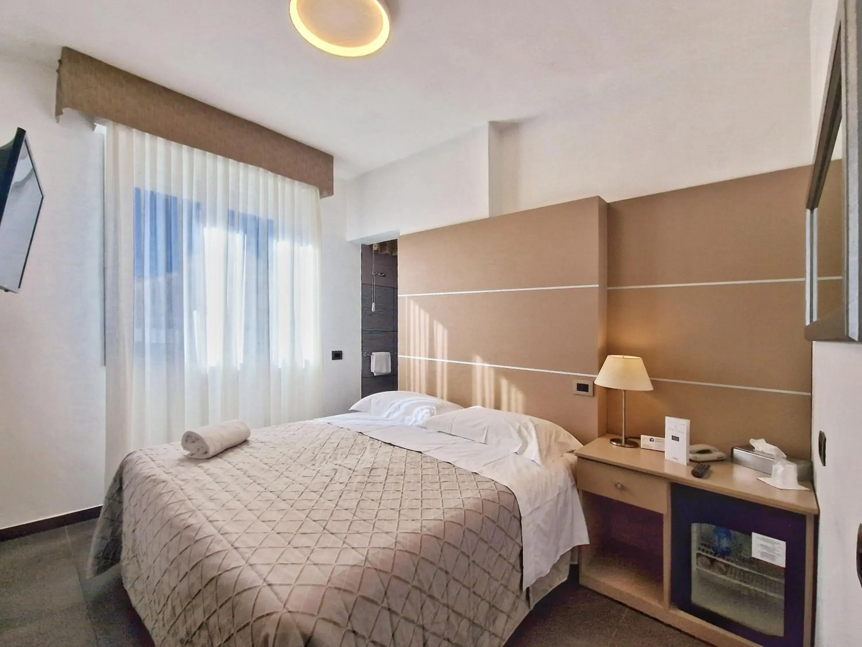 Economy Double Room - single occupancy in Hotel Tiffany Economy Double Room - single occupancy in Hotel Tiffany