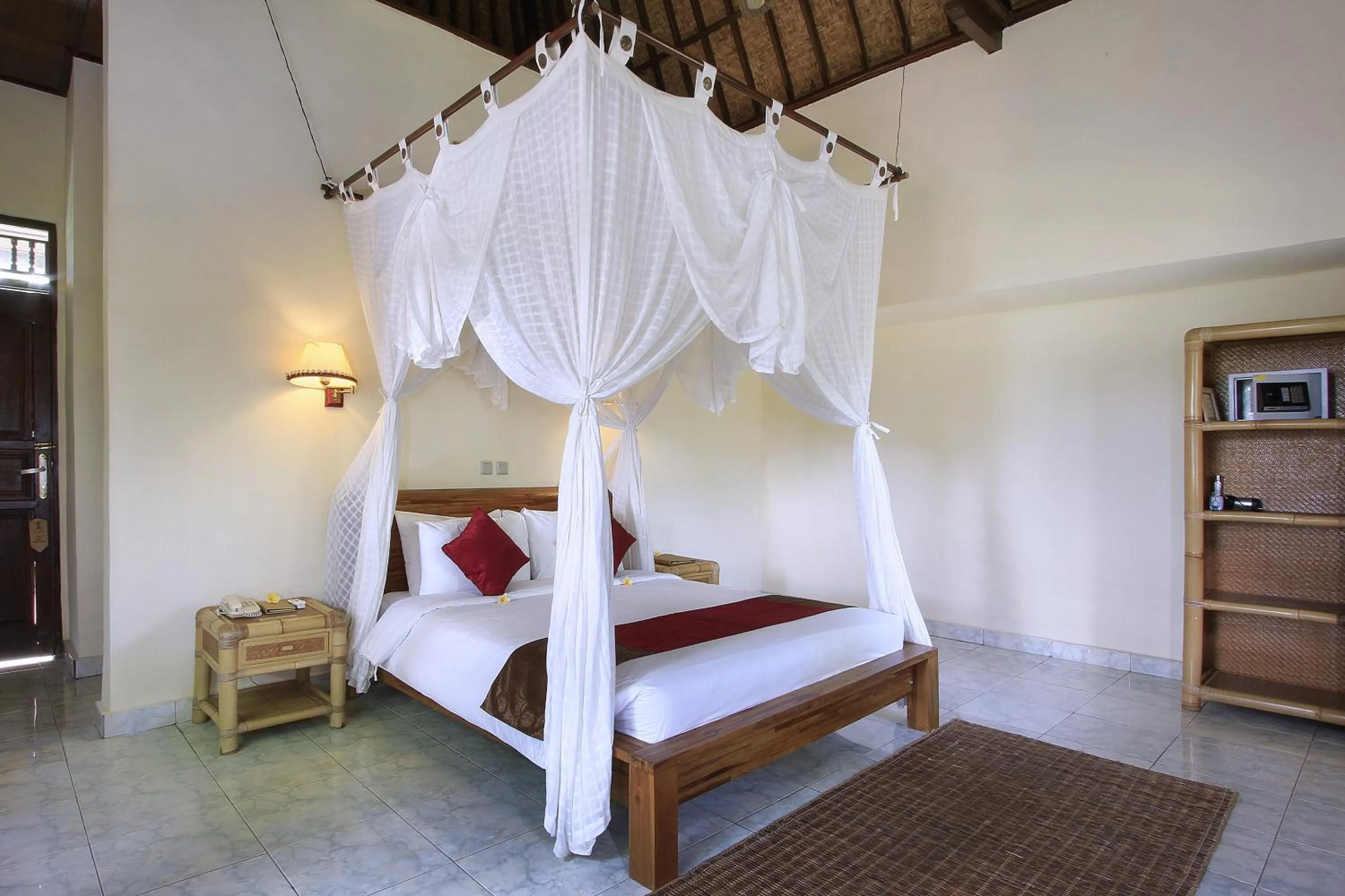 Bedroom, Bed in Nick's Hidden Cottages by Mahaputra